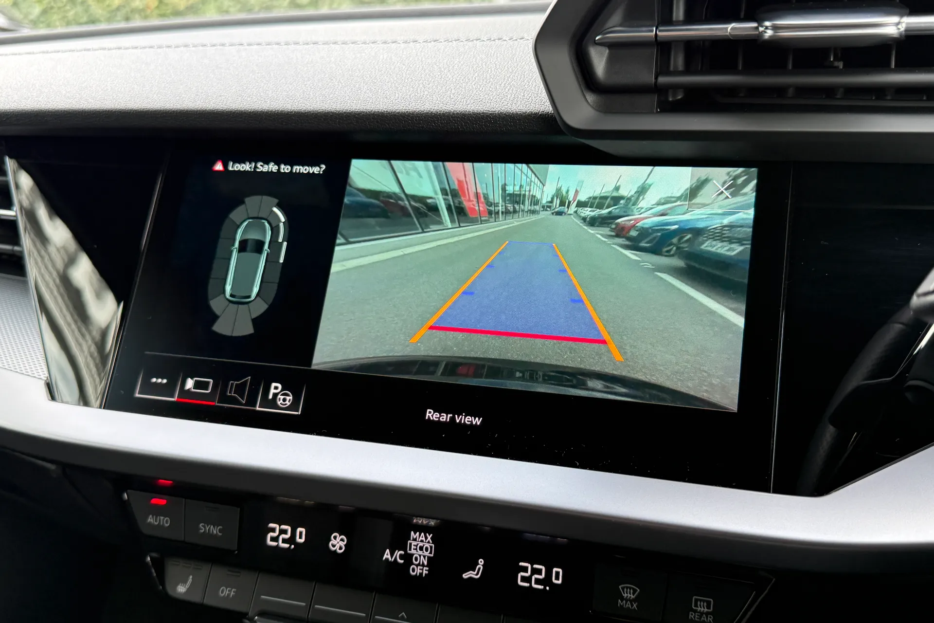 Audi A3 thumbnail image number 3