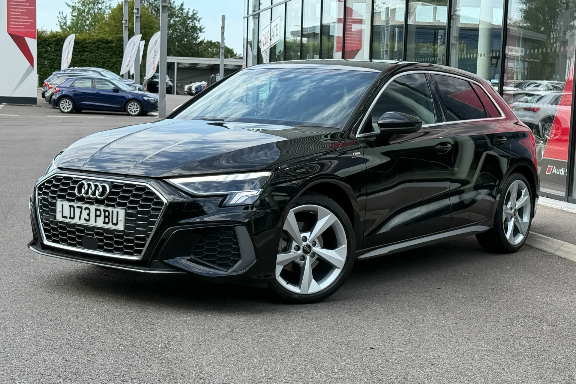 Audi A3 thumbnail image number 7