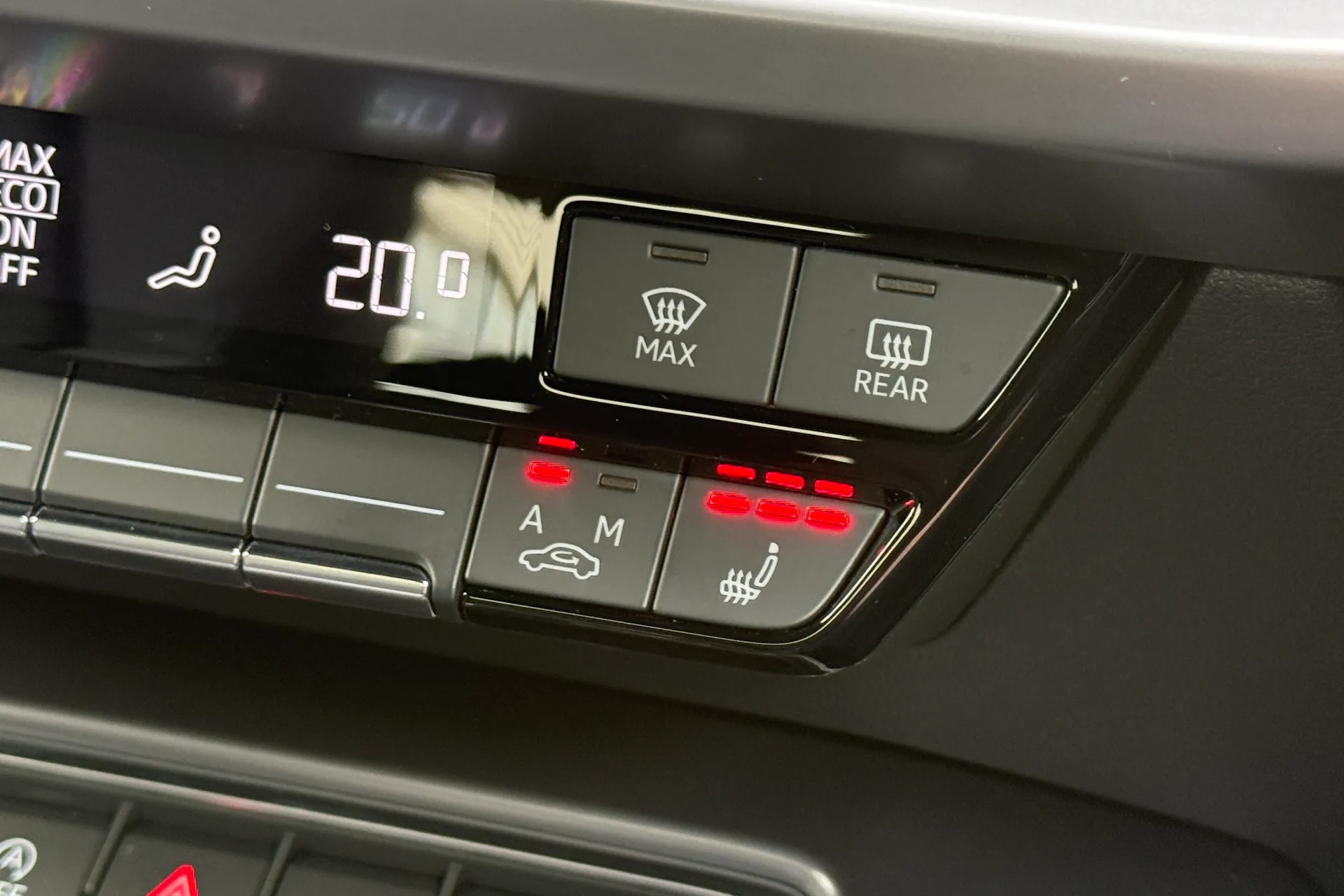 Audi A3 thumbnail image number 16