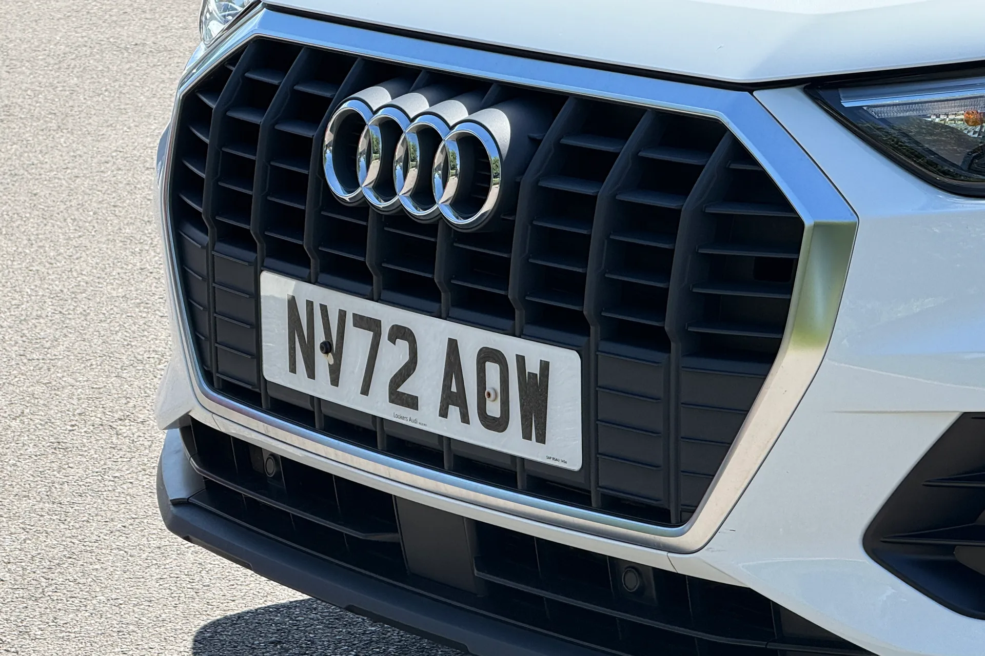 Audi Q3 thumbnail image number 38