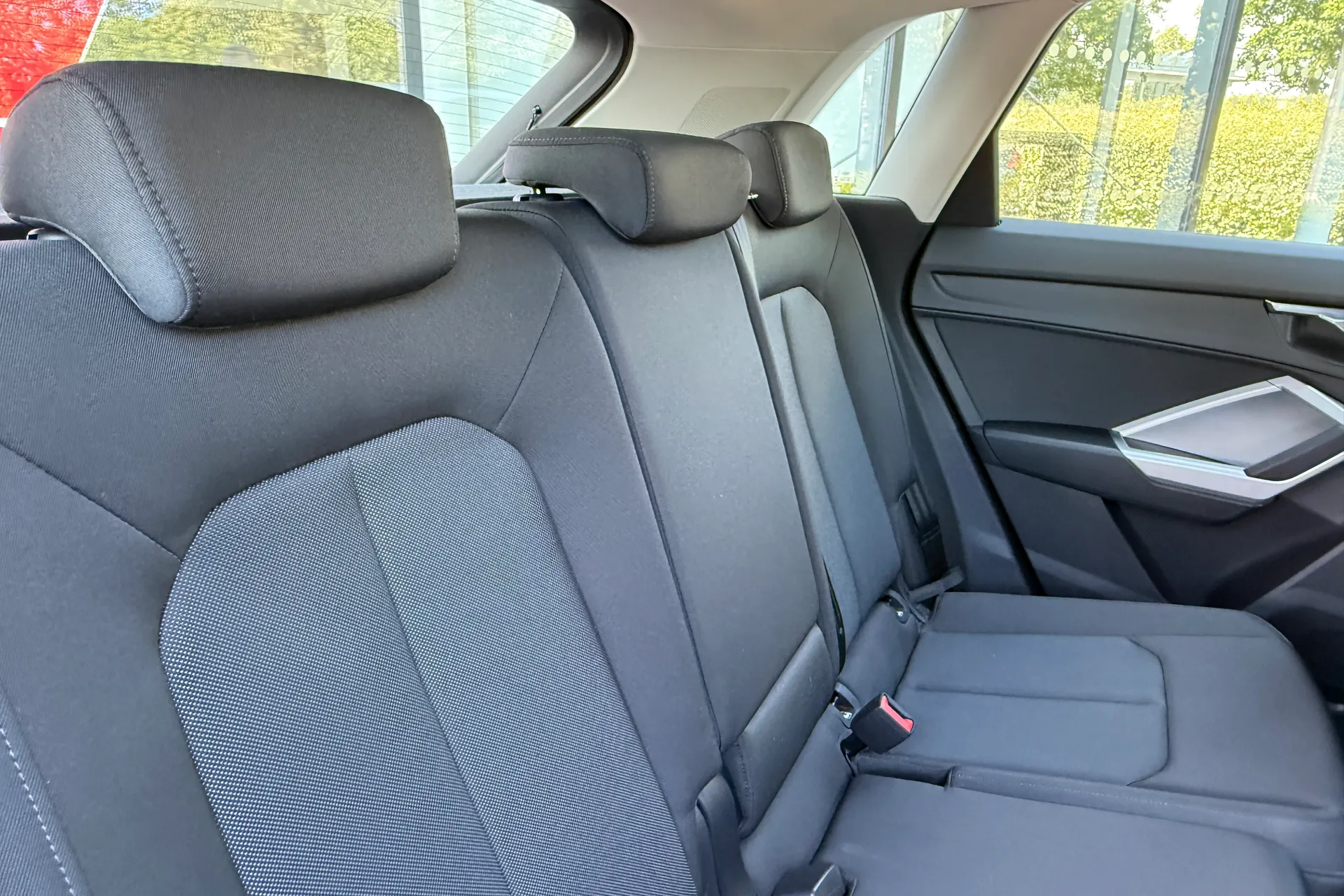 Audi Q3 thumbnail image number 40