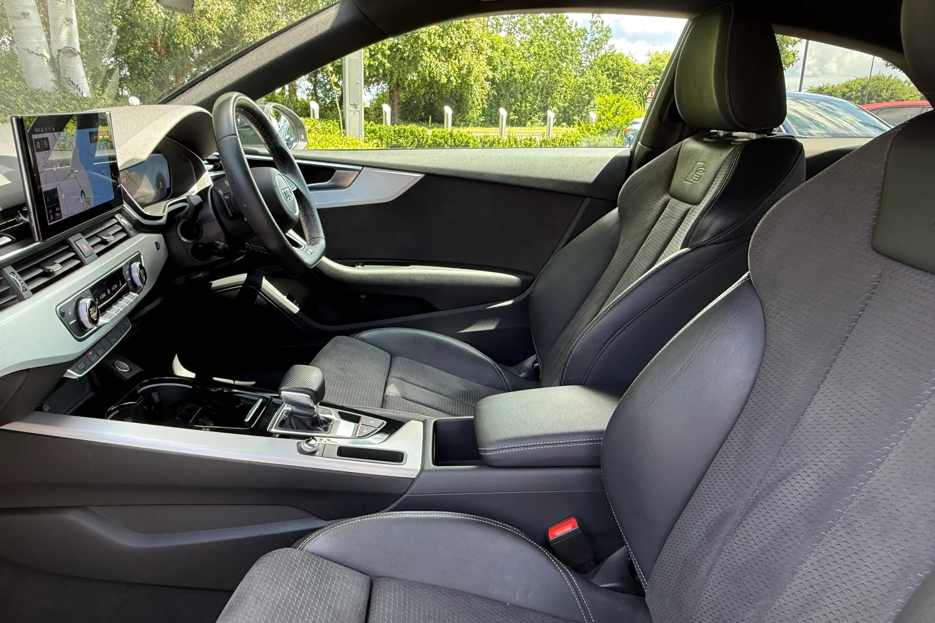 Audi A5 thumbnail image number 44