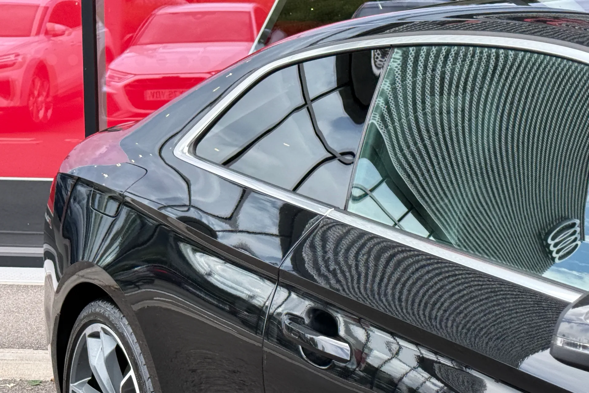 Audi A5 thumbnail image number 25