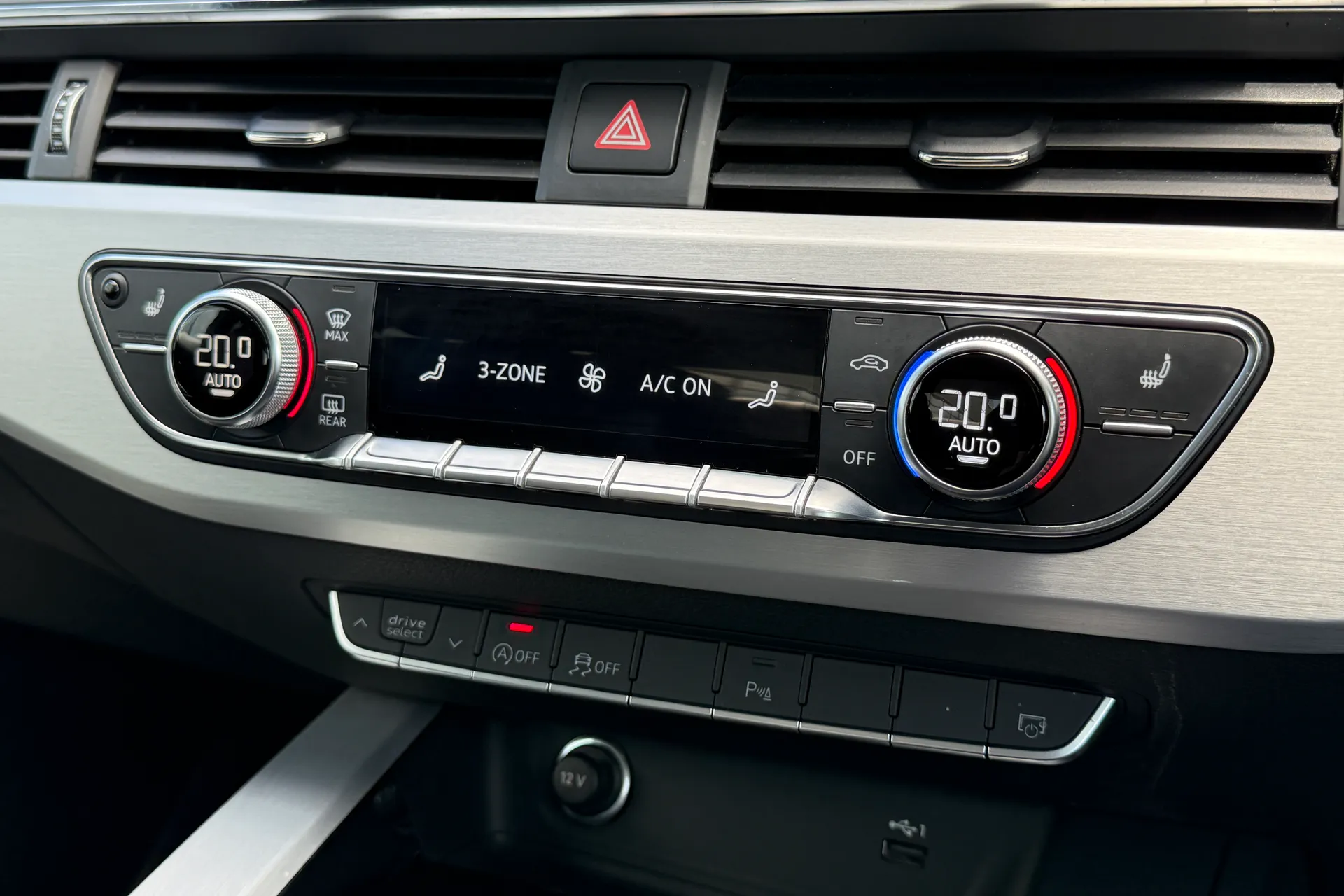 Audi A5 thumbnail image number 22
