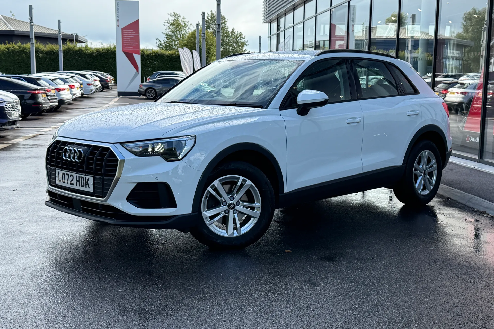 Audi Q3 thumbnail image number 7