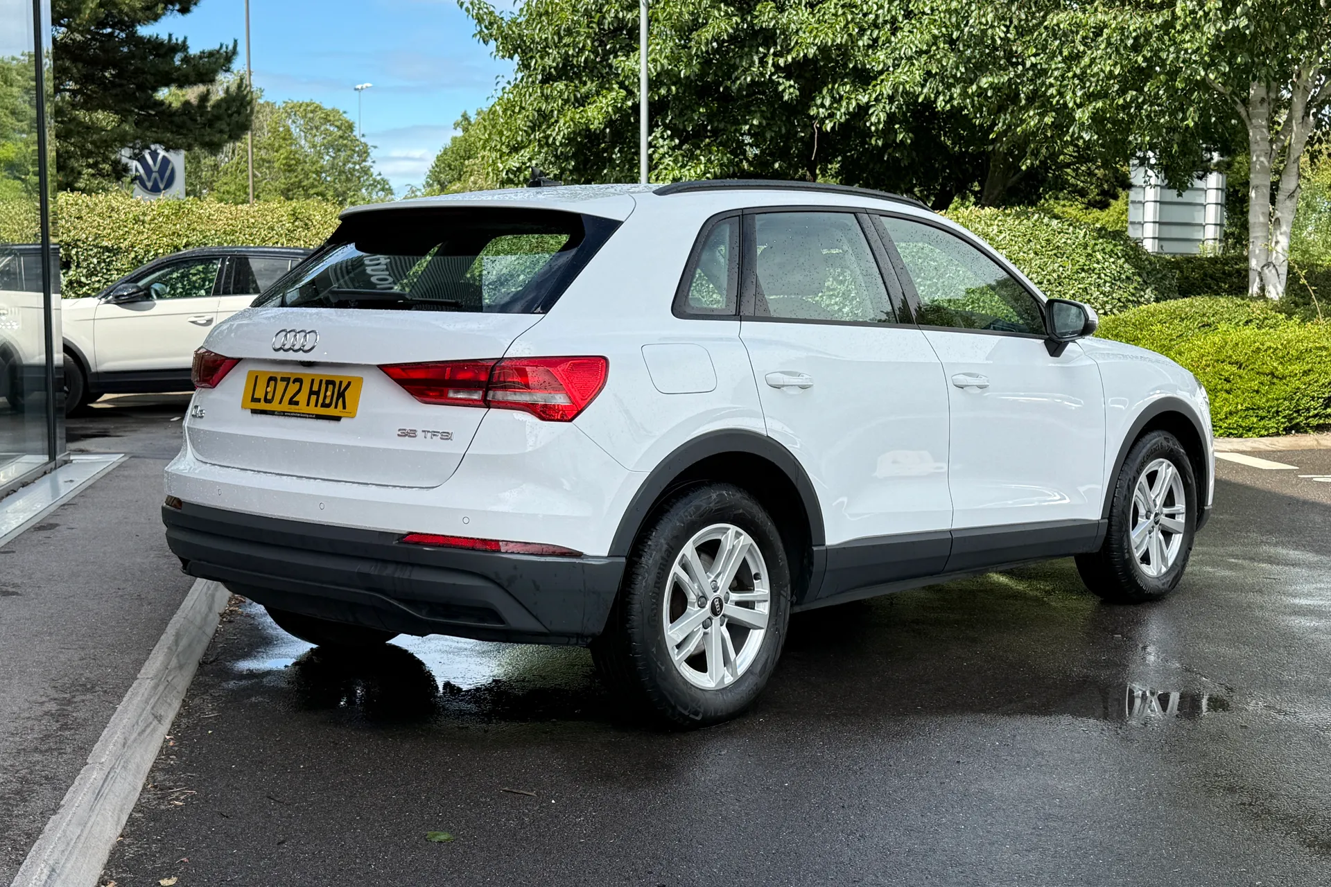 Audi Q3 thumbnail image number 22
