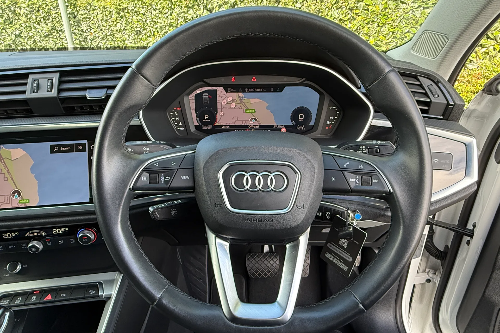 Audi Q3 thumbnail image number 20