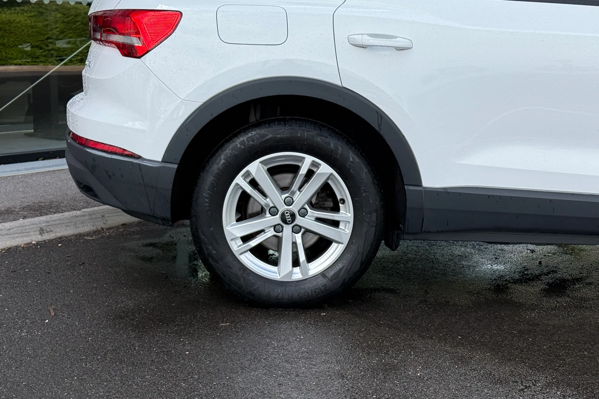 Audi Q3 thumbnail image number 14