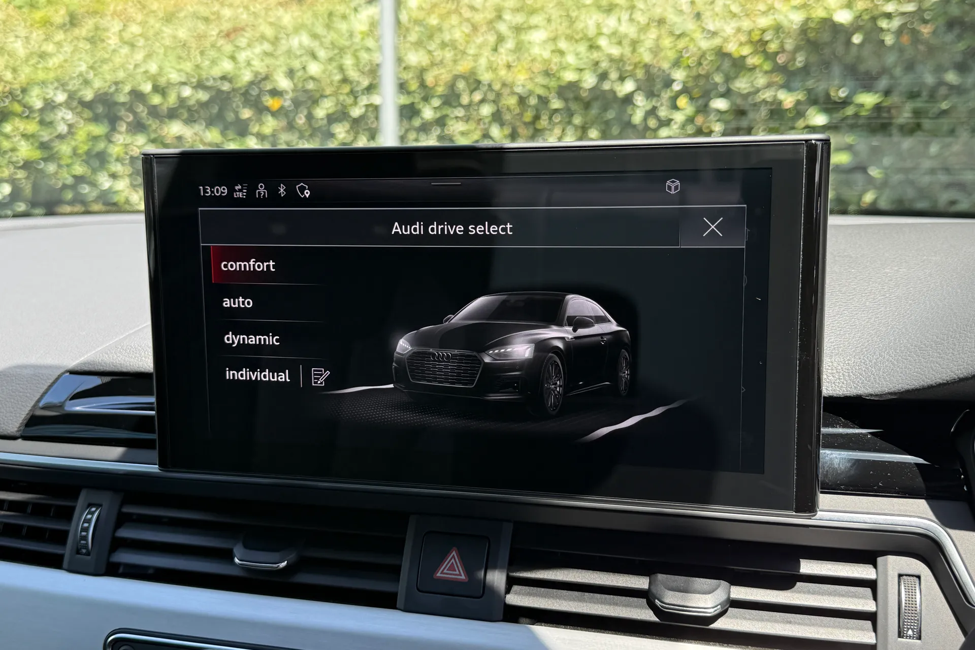 Audi A5 thumbnail image number 32