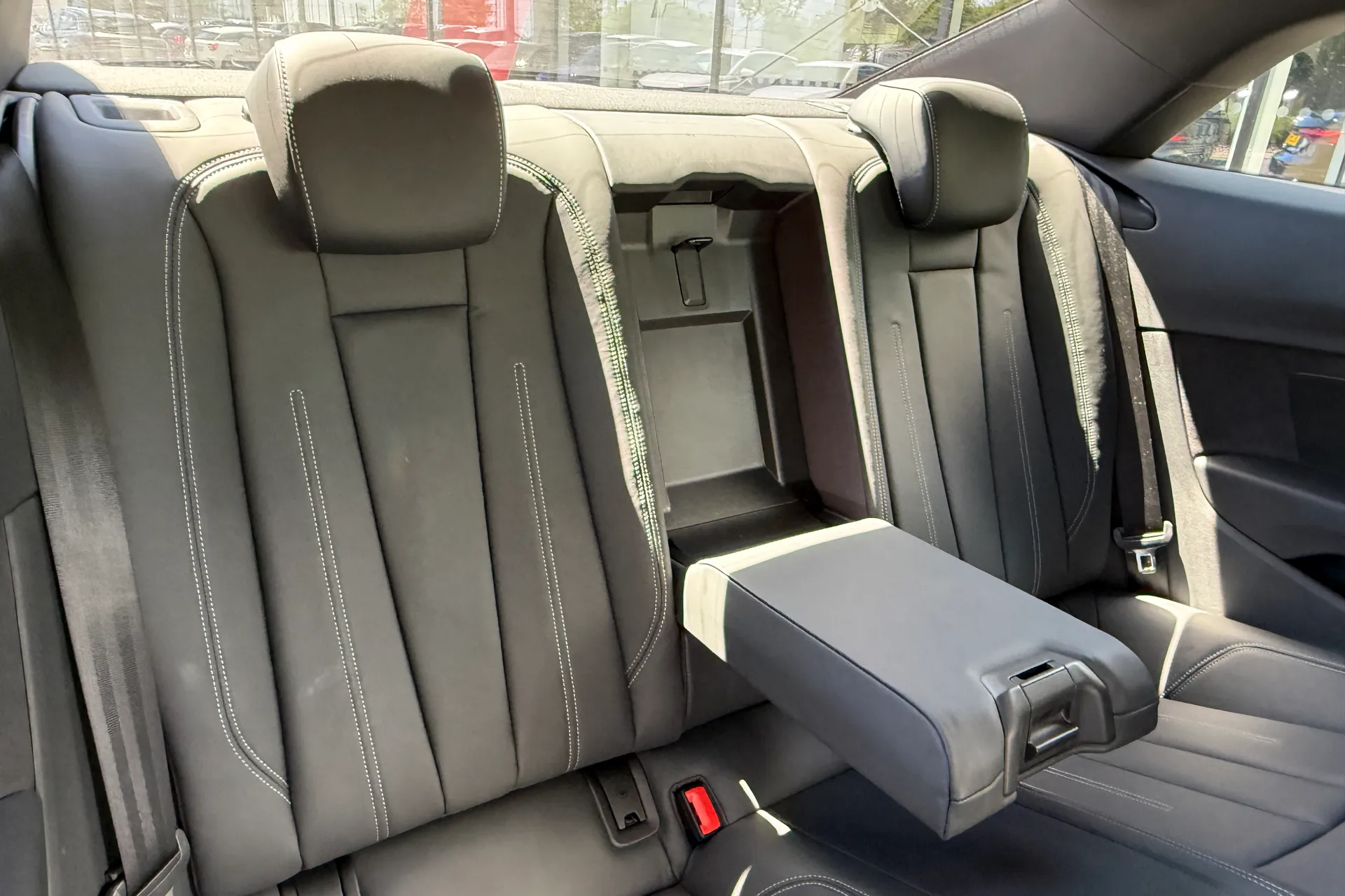 Audi A5 thumbnail image number 36