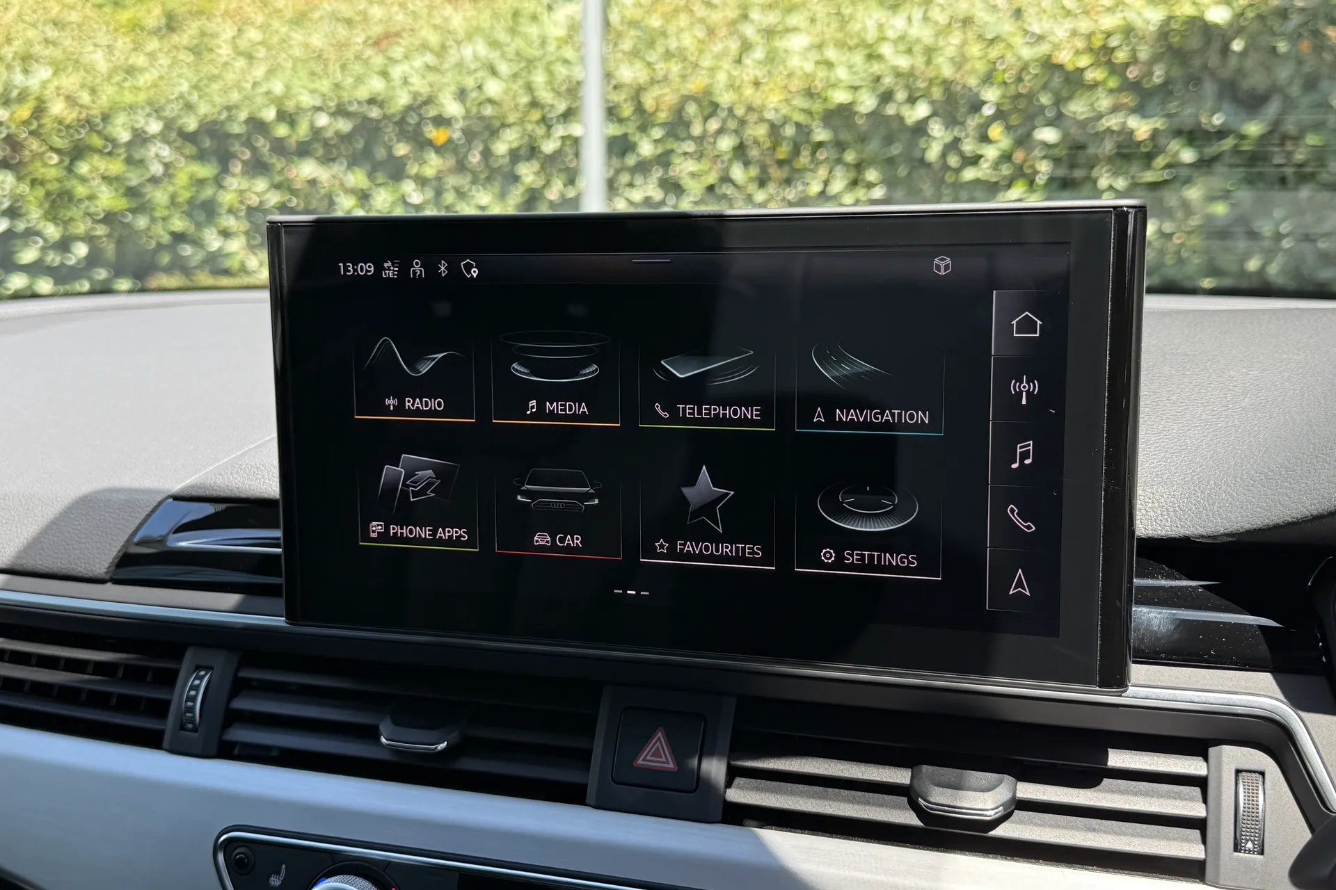 Audi A5 thumbnail image number 30