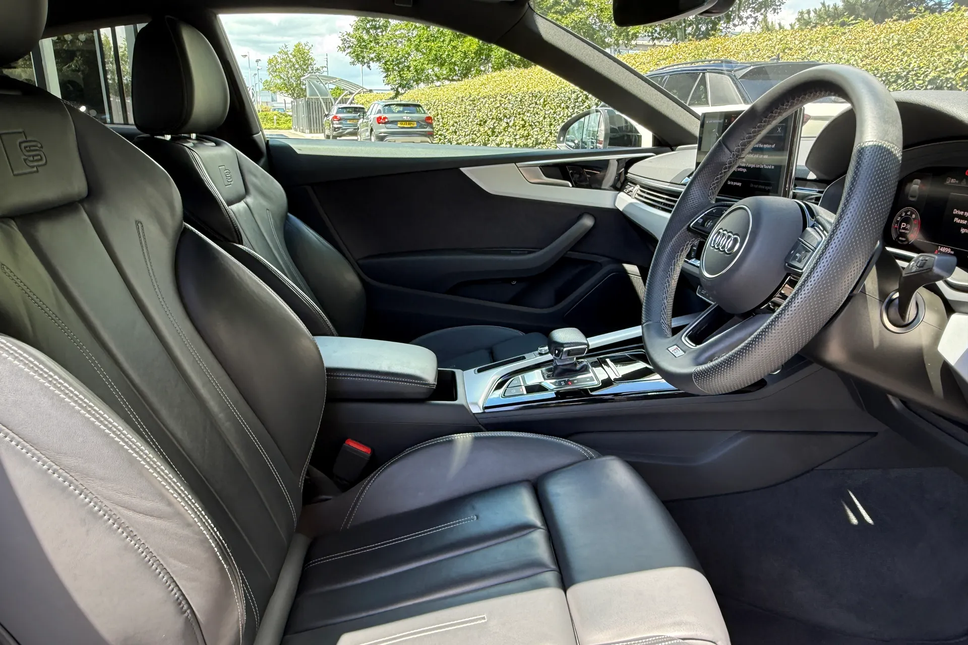 Audi A5 thumbnail image number 34