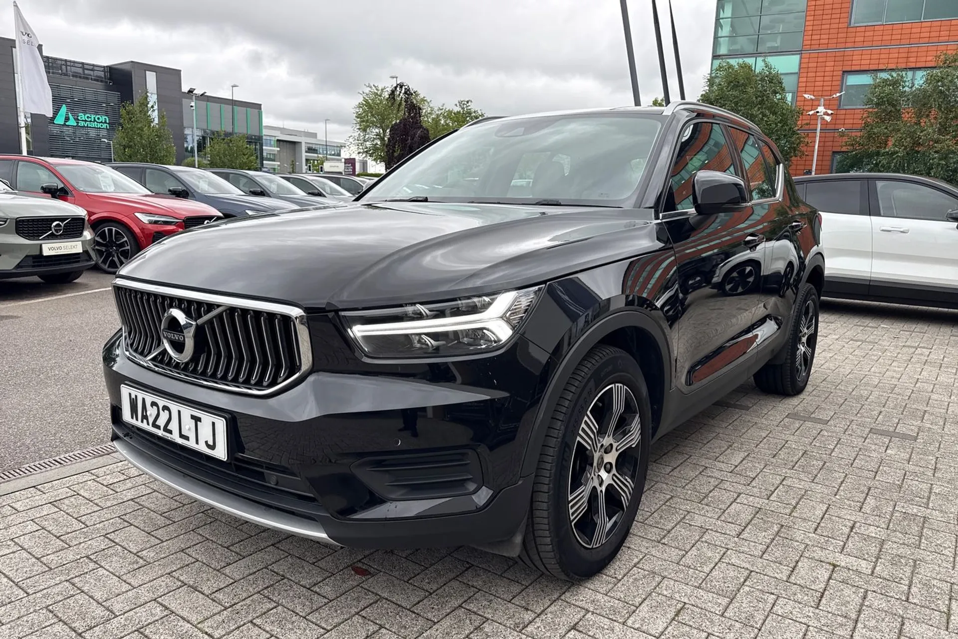 Volvo XC40 thumbnail image number 12