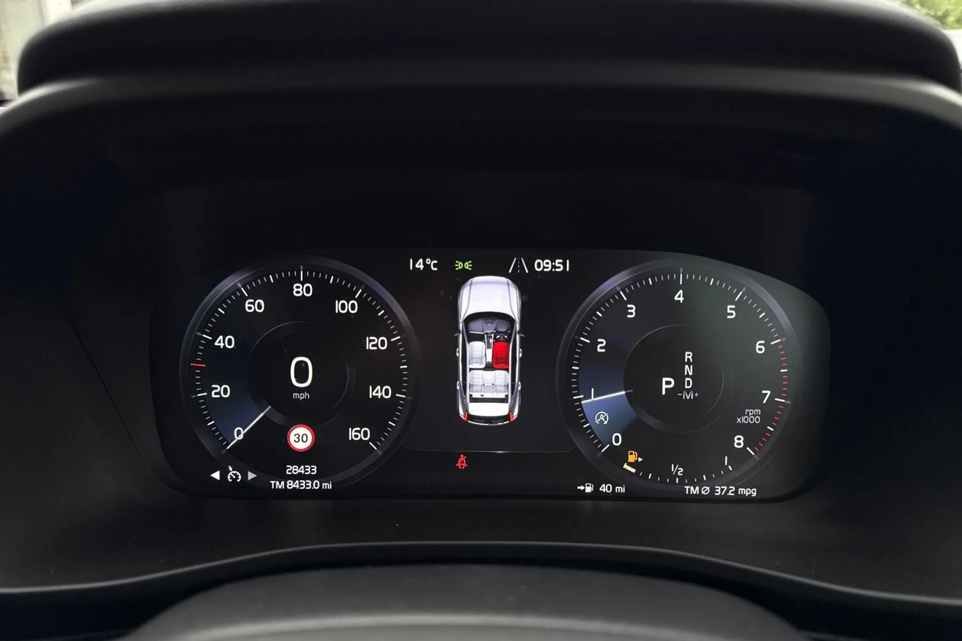 Volvo XC40 thumbnail image number 43