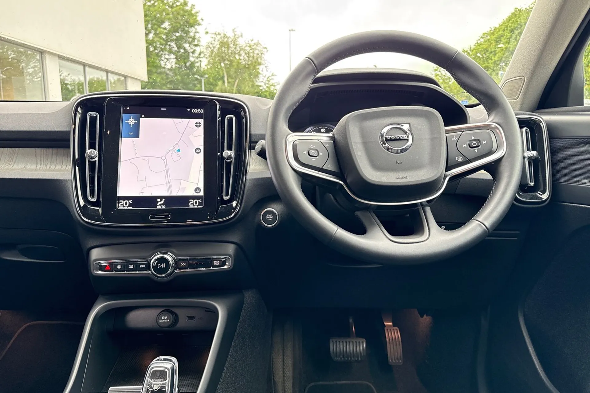 Volvo XC40 thumbnail image number 34