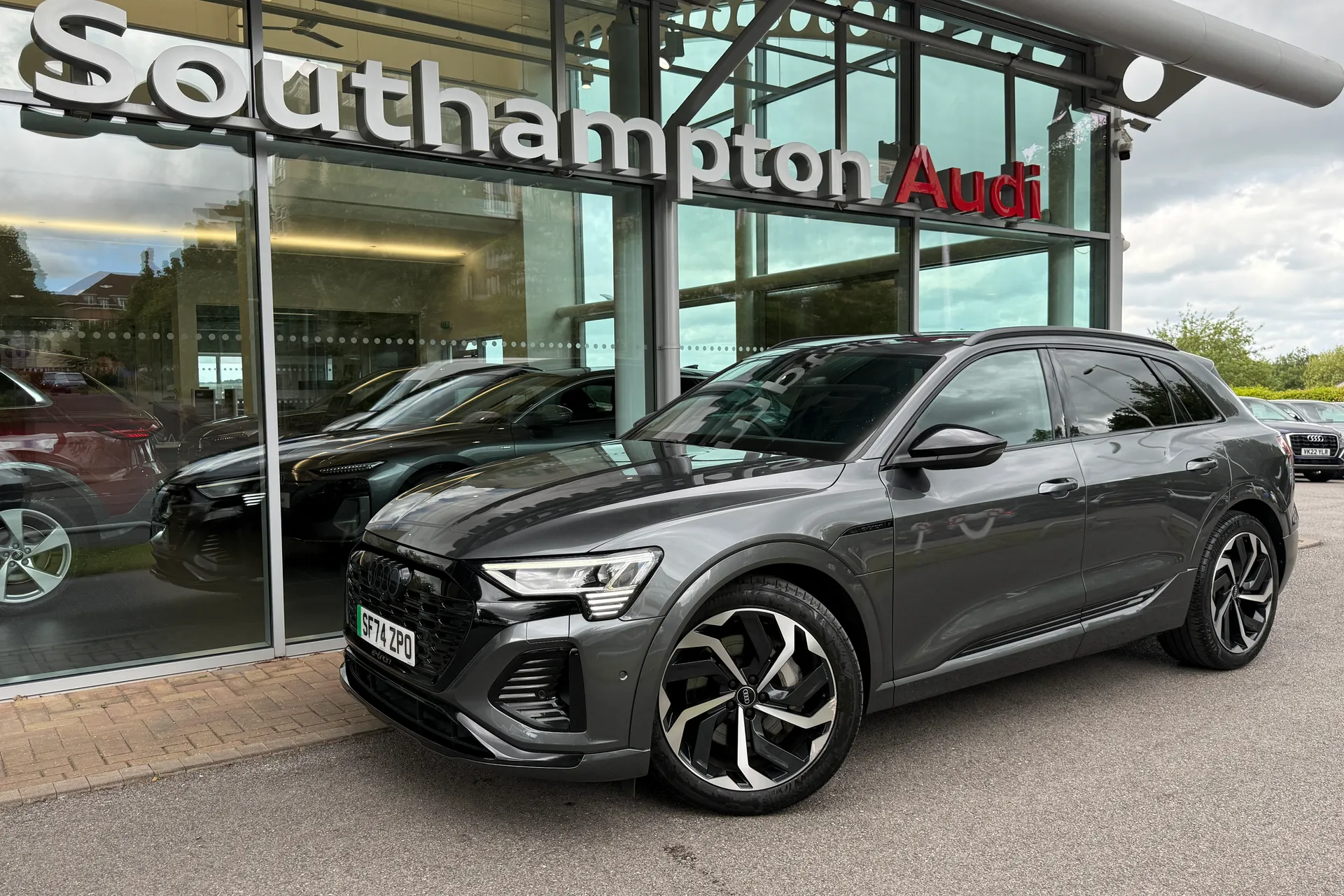 Audi Q8 thumbnail image number 67