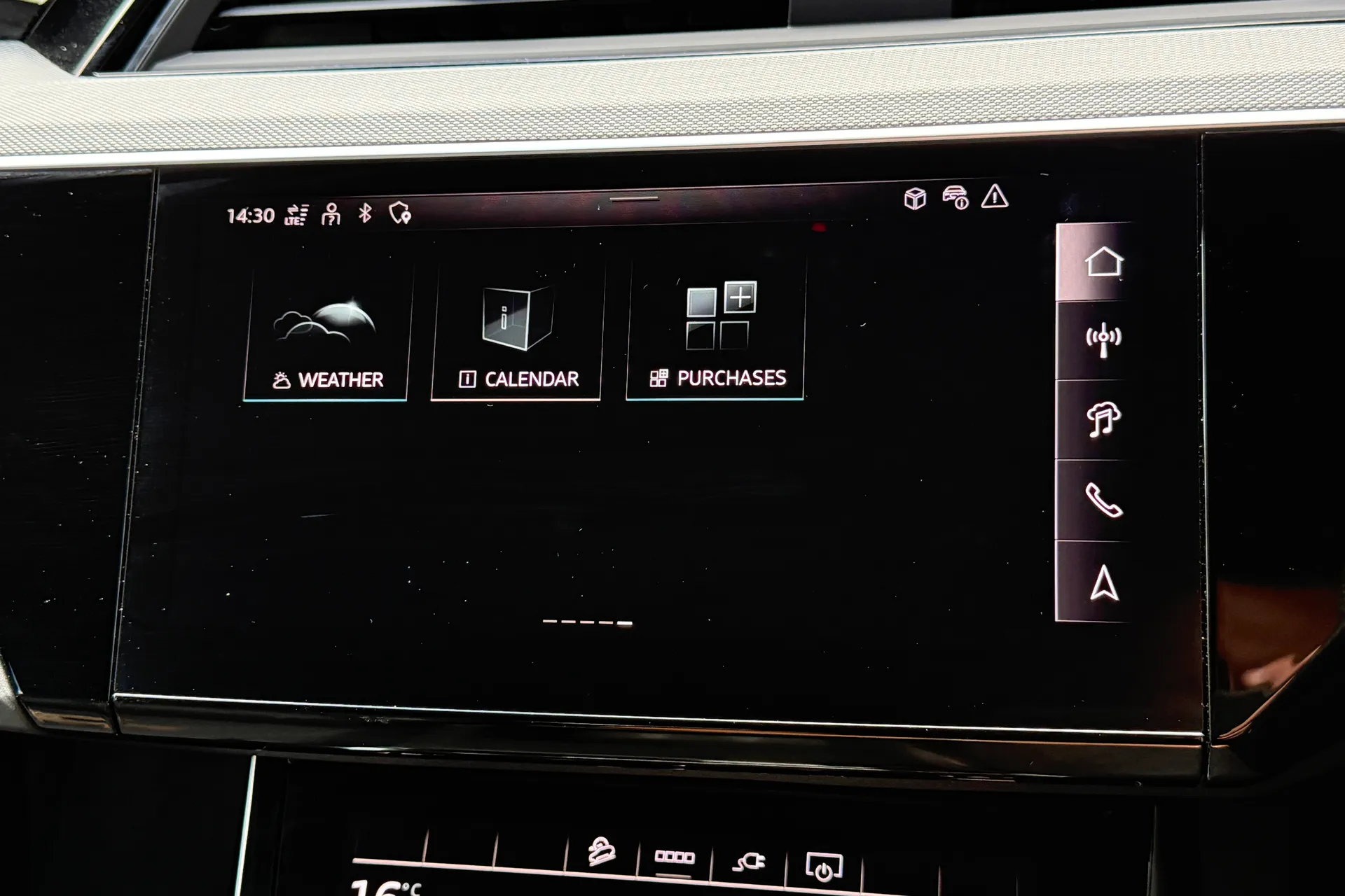 Audi Q8 thumbnail image number 21