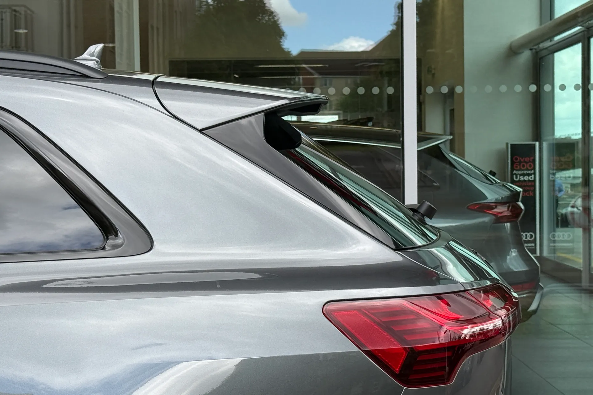 Audi Q8 thumbnail image number 54