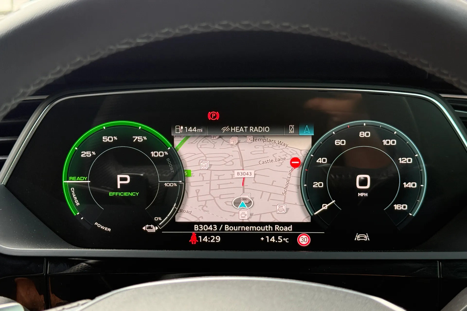 Audi Q8 thumbnail image number 8