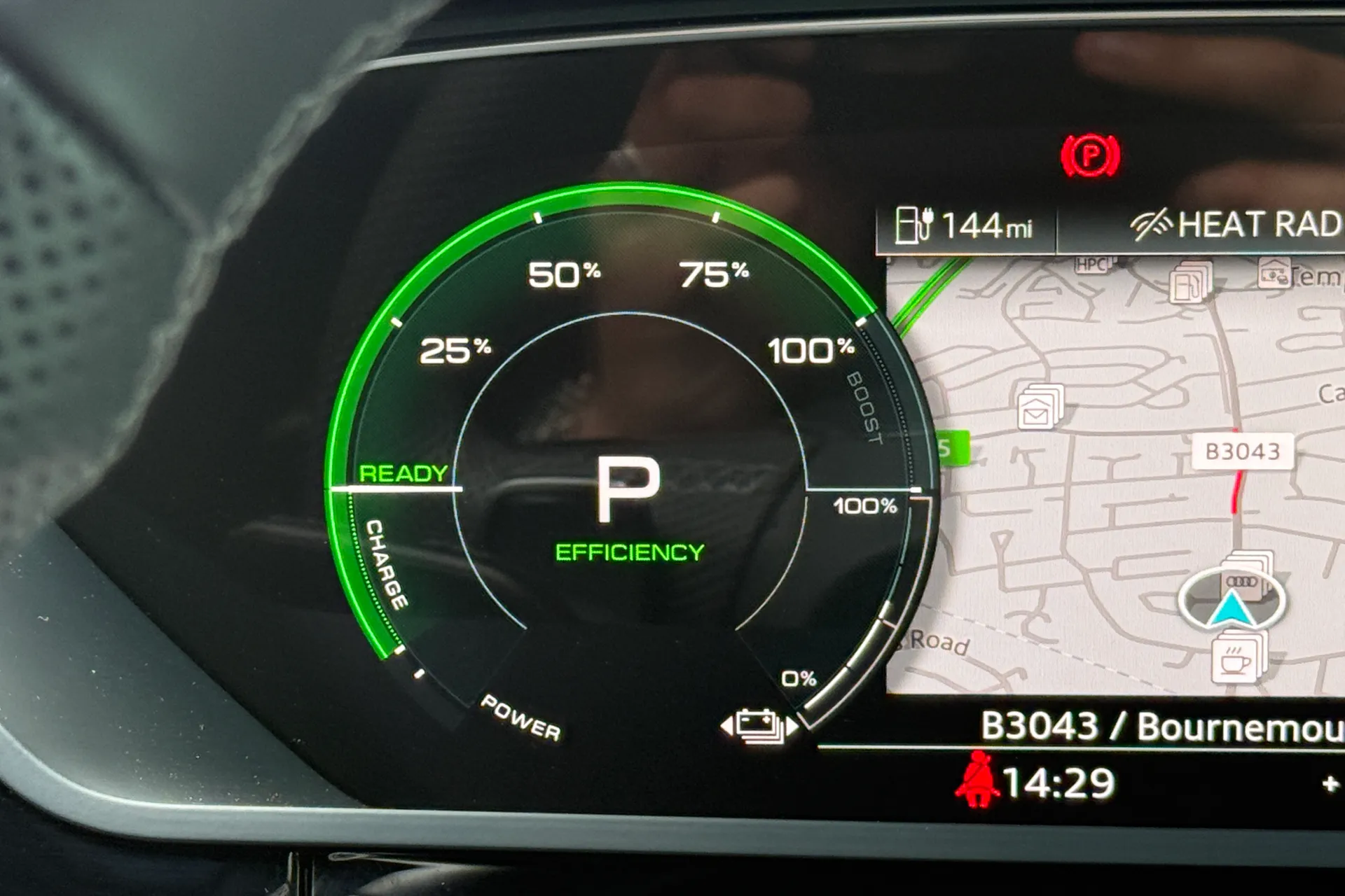 Audi Q8 thumbnail image number 9