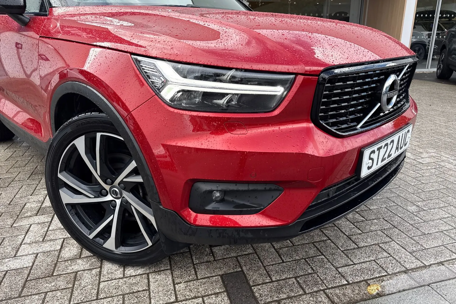 Volvo XC40 thumbnail image number 7