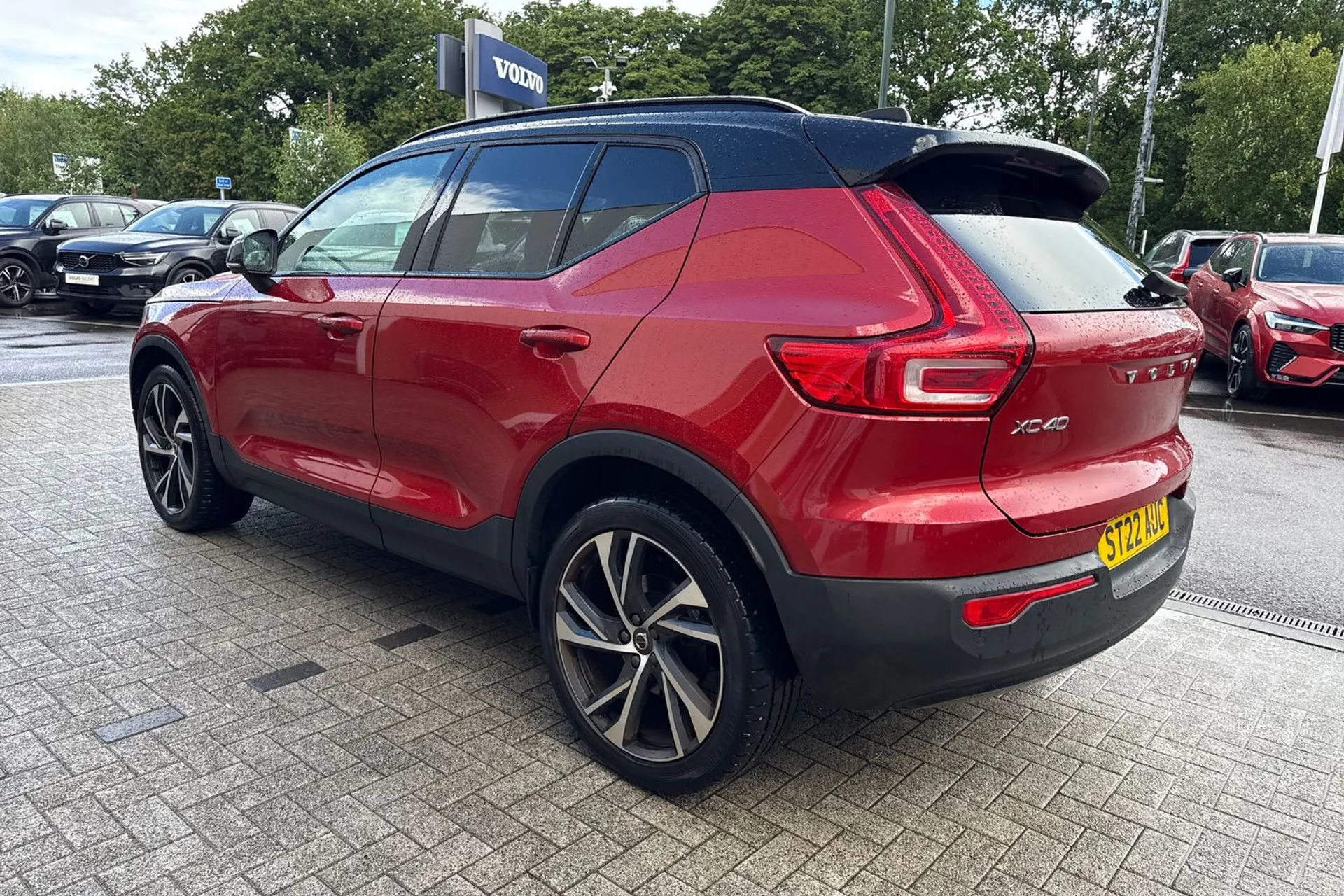 Volvo XC40 thumbnail image number 10