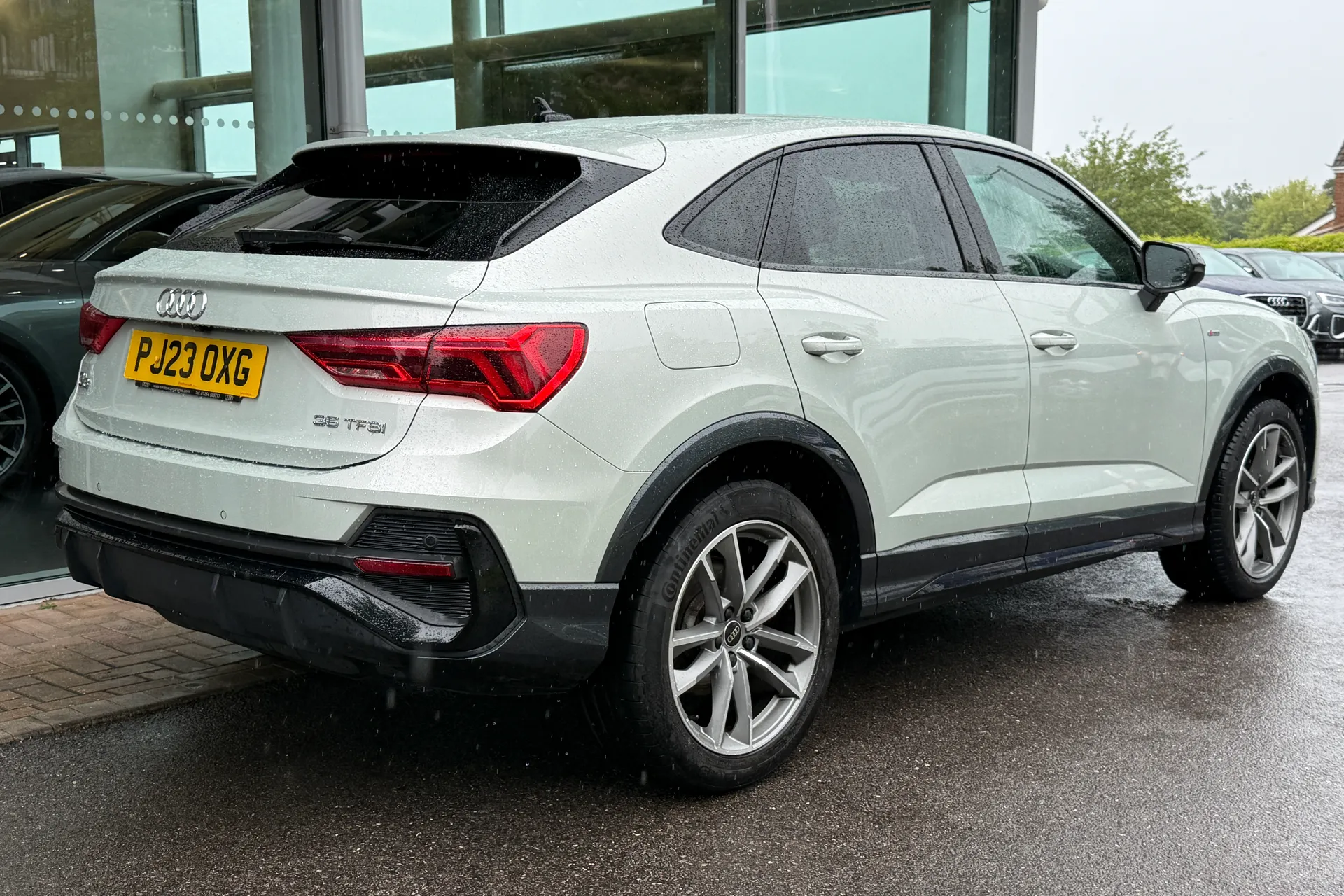 Audi Q3 thumbnail image number 56