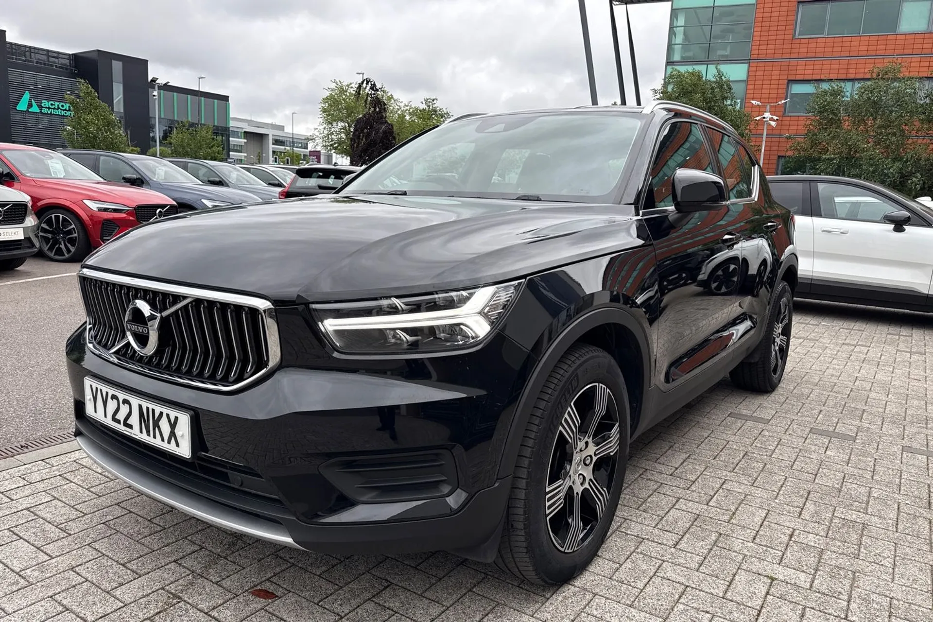 Volvo XC40 thumbnail image number 11