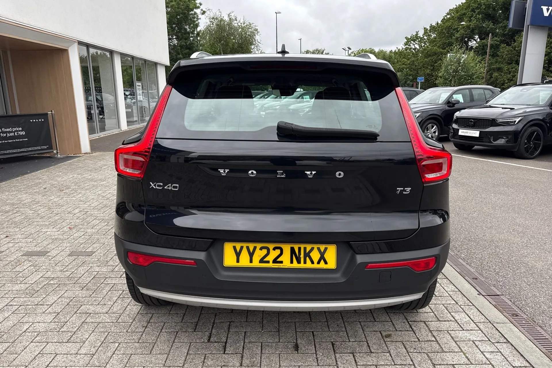 Volvo XC40 thumbnail image number 8