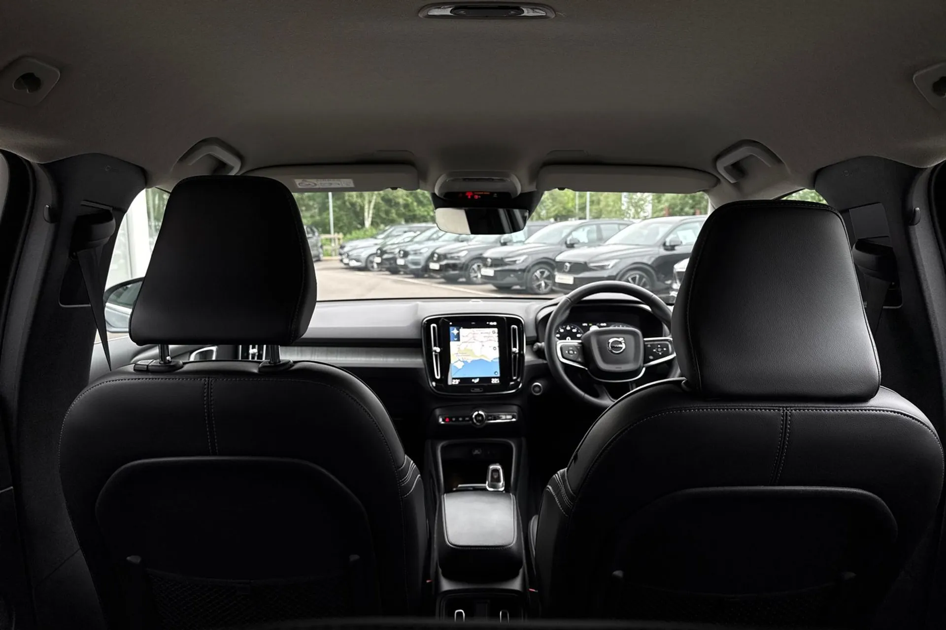 Volvo XC40 thumbnail image number 21