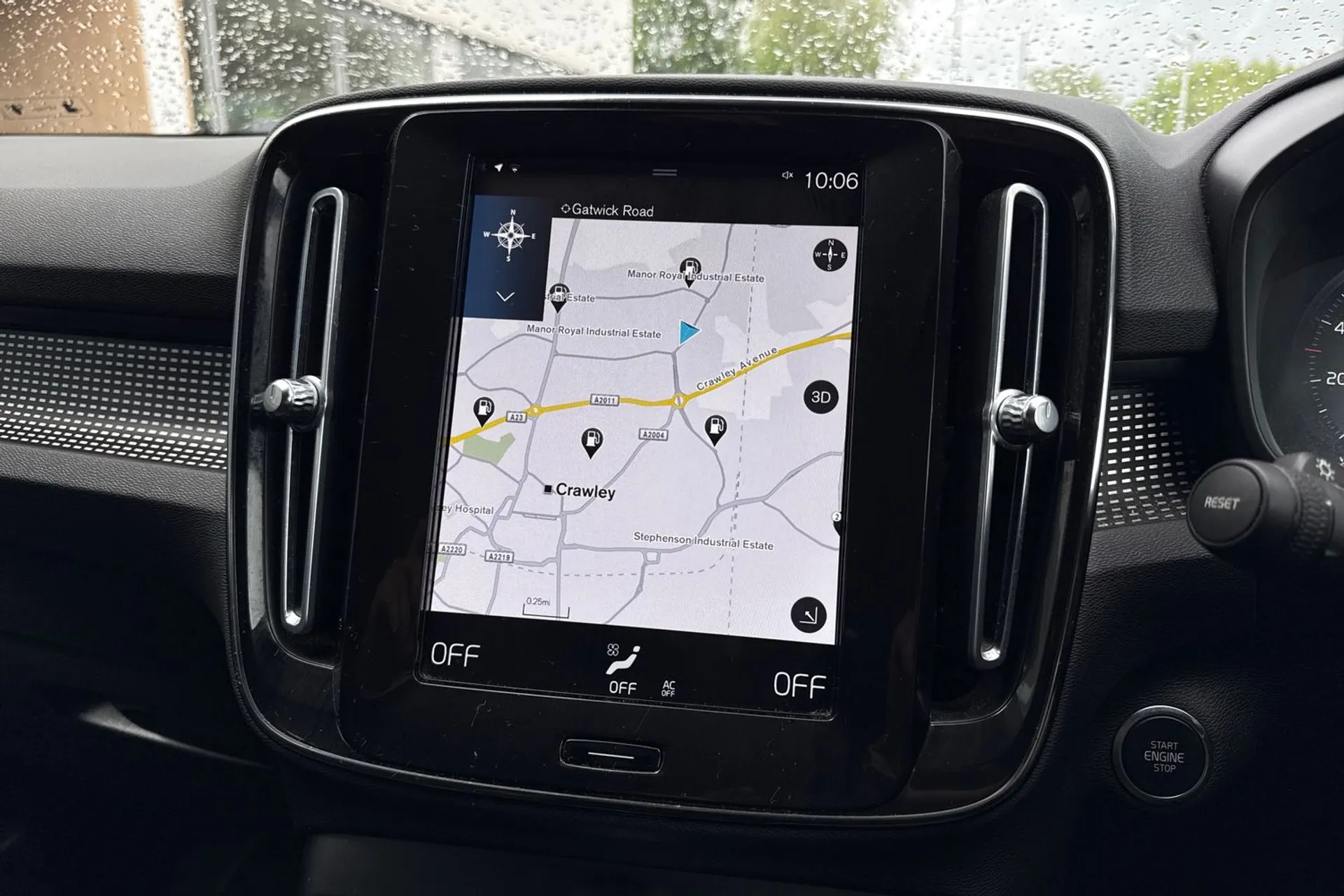 Volvo XC40 thumbnail image number 5