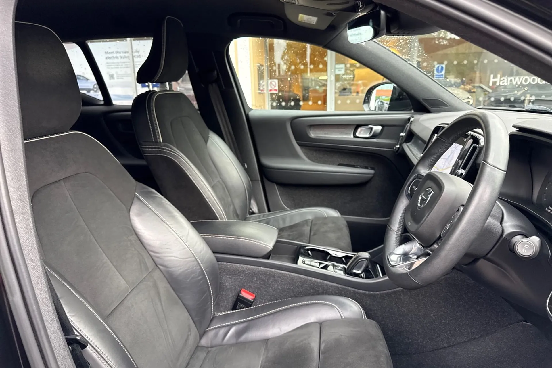 Volvo XC40 thumbnail image number 26