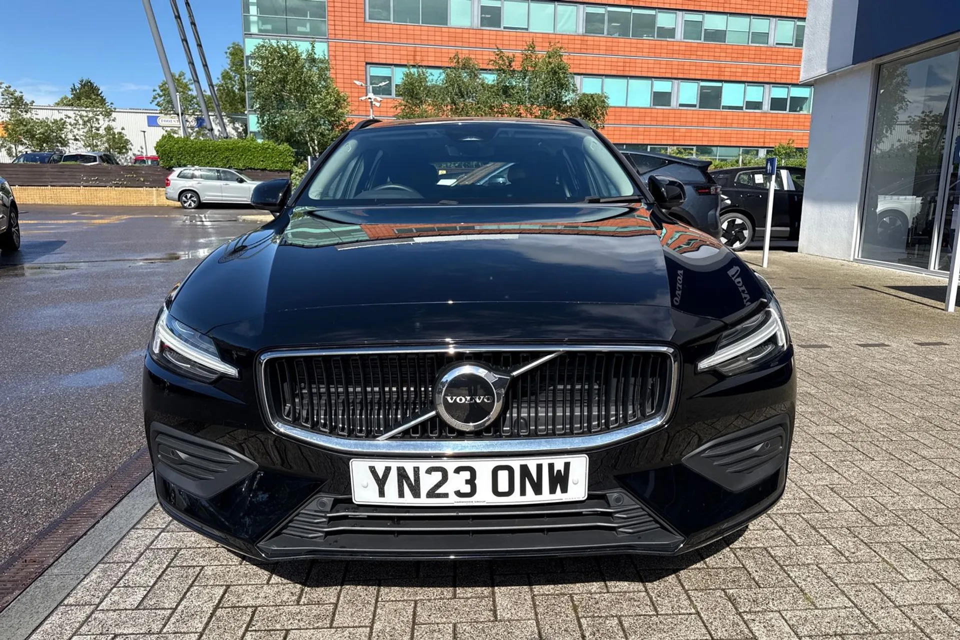 Volvo V60 thumbnail image number 13