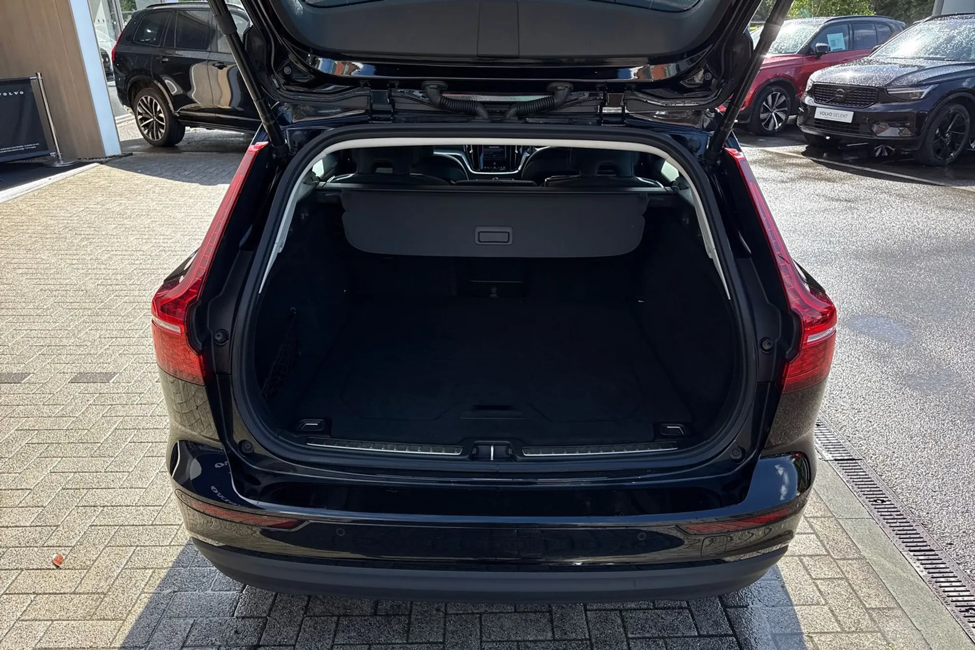 Volvo V60 thumbnail image number 20