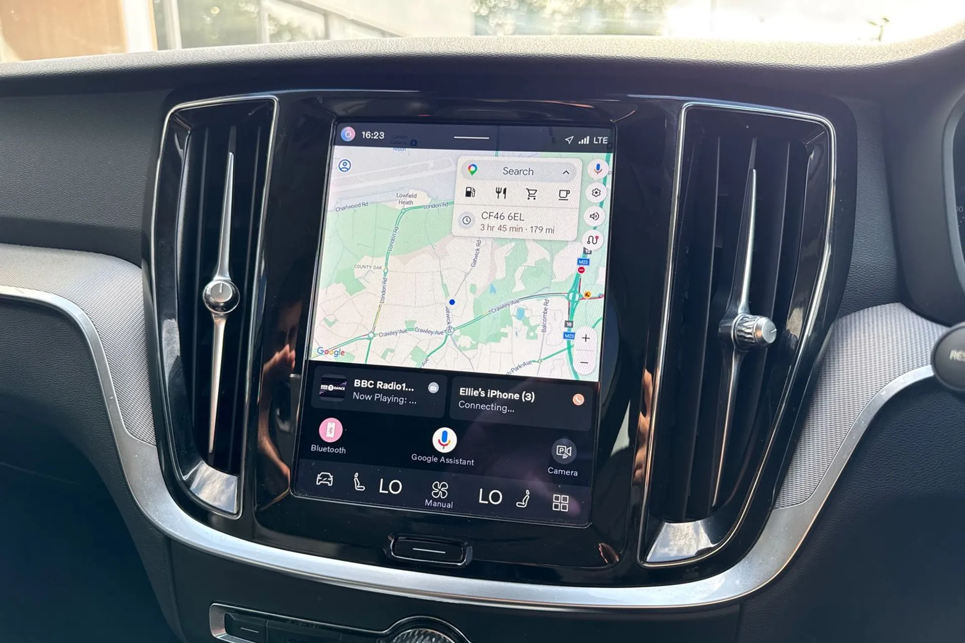 Volvo V60 thumbnail image number 5
