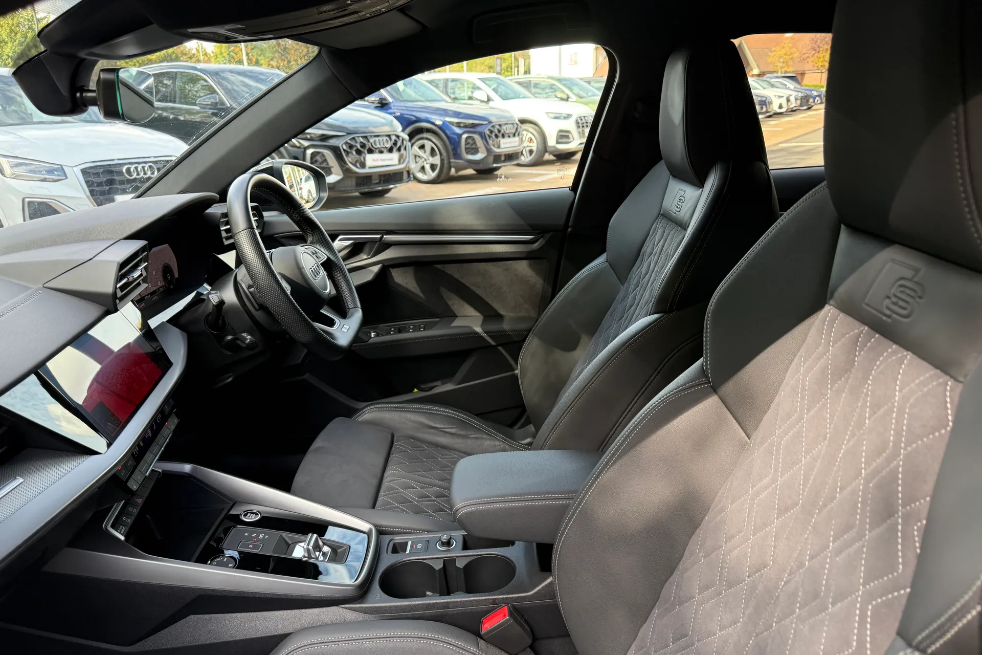 Audi A3 thumbnail image number 45