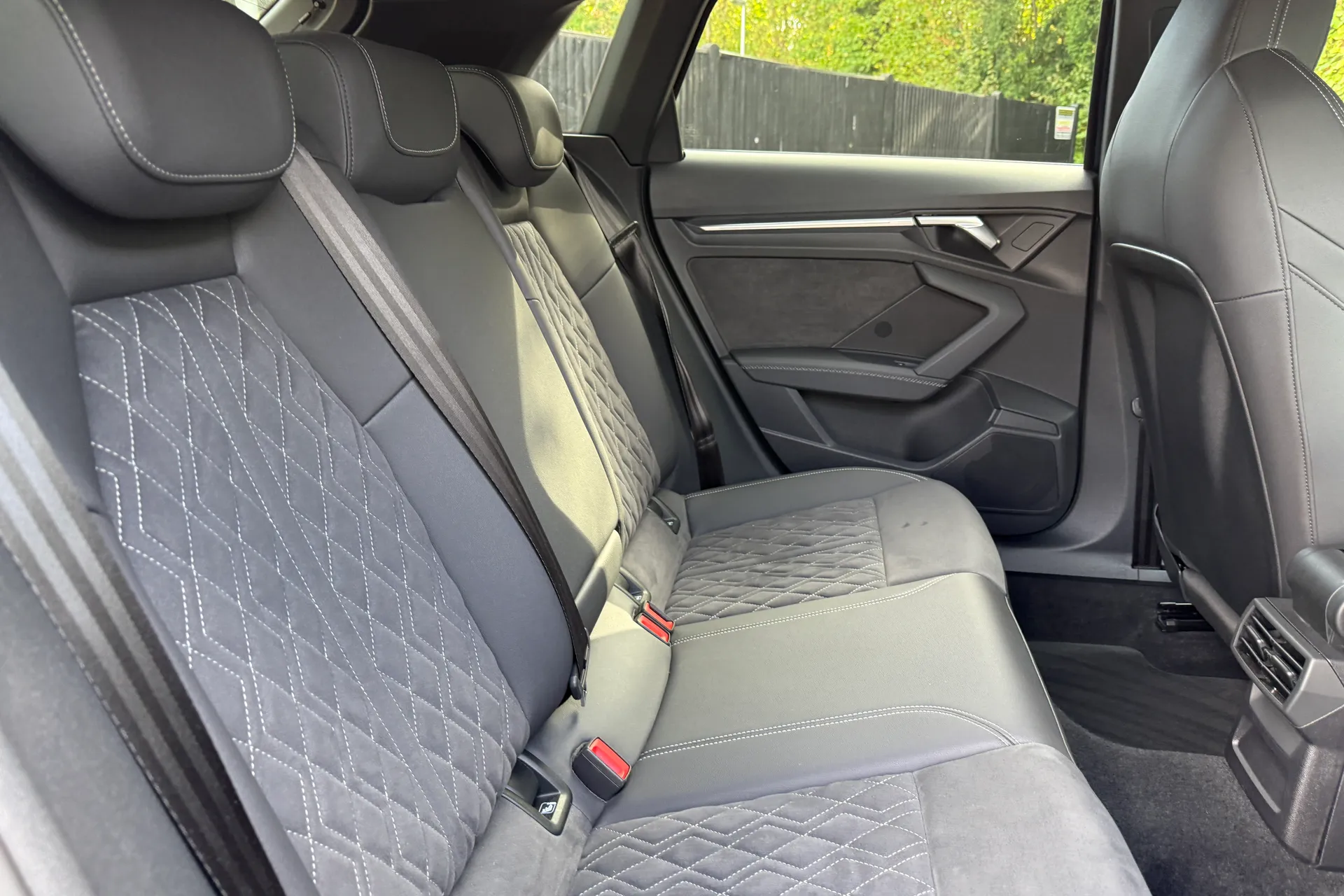 Audi A3 thumbnail image number 26