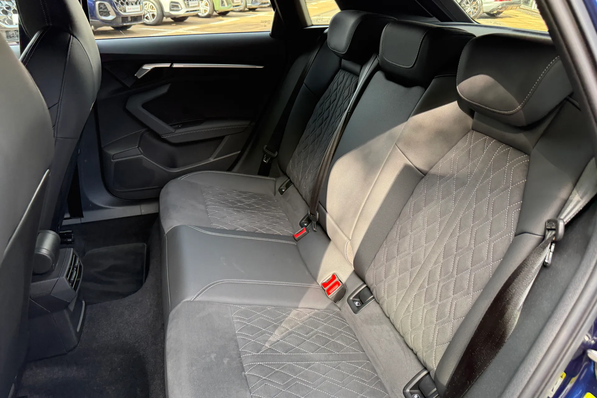 Audi A3 thumbnail image number 41