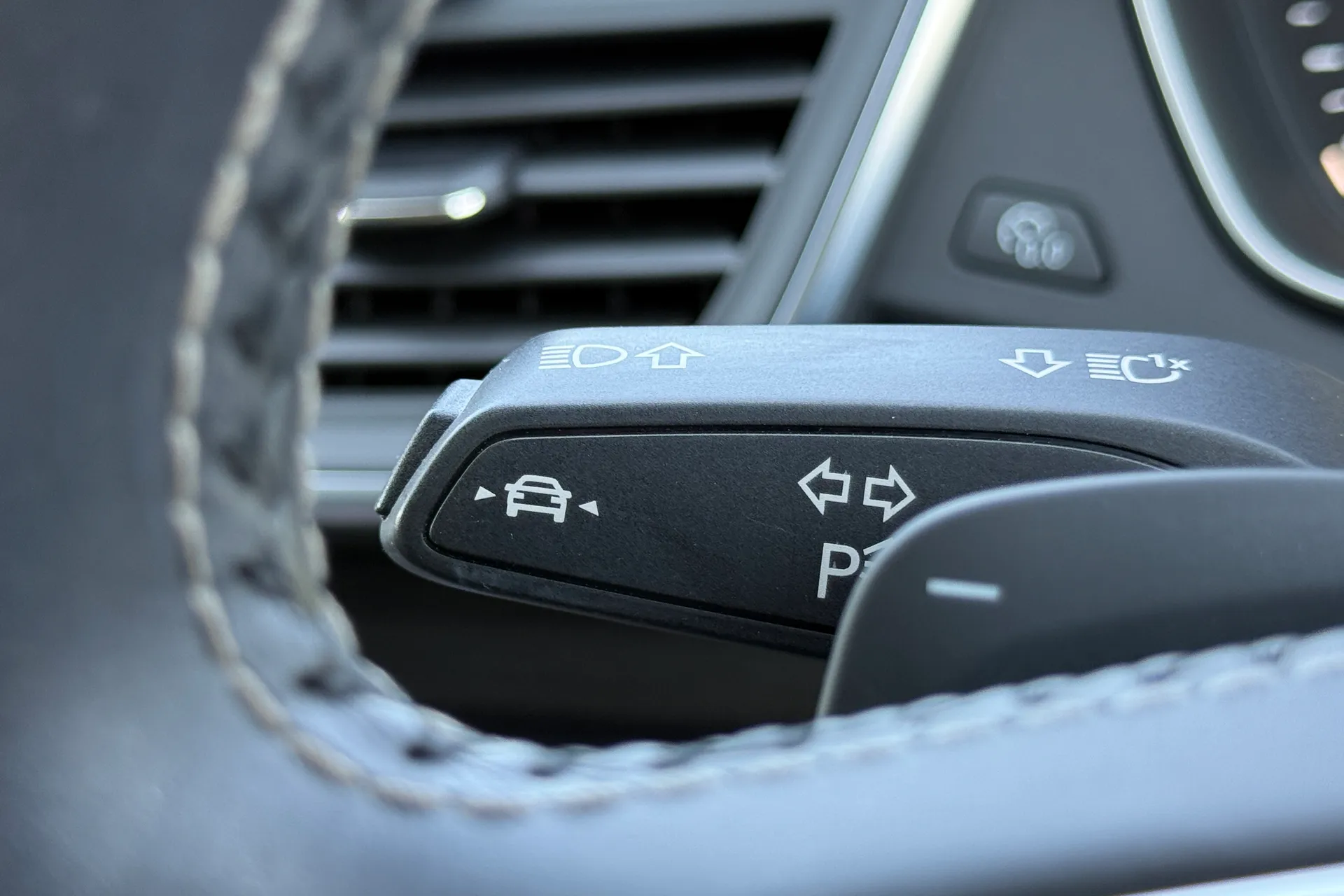 Audi Q5 thumbnail image number 19