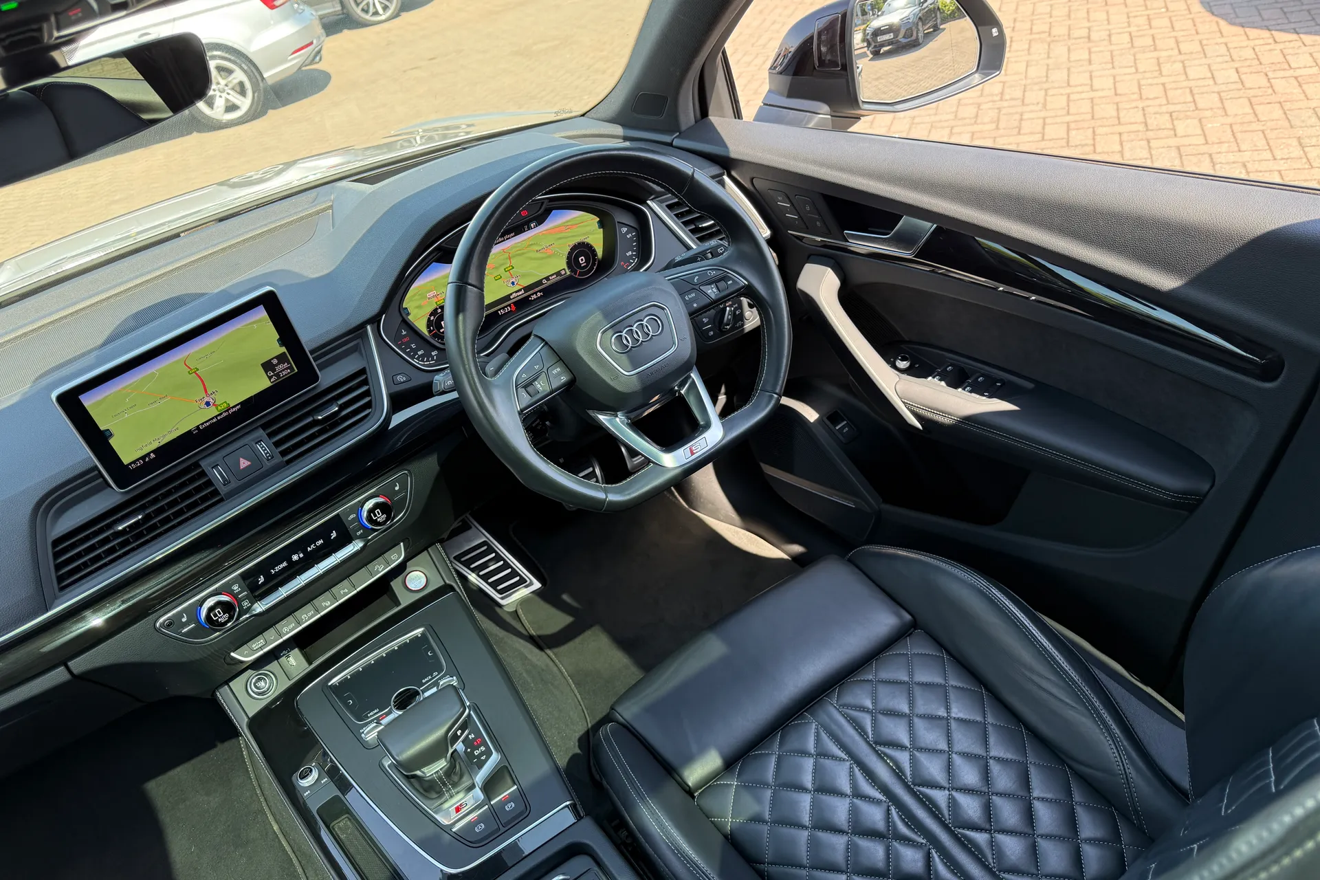 Audi Q5 thumbnail image number 46