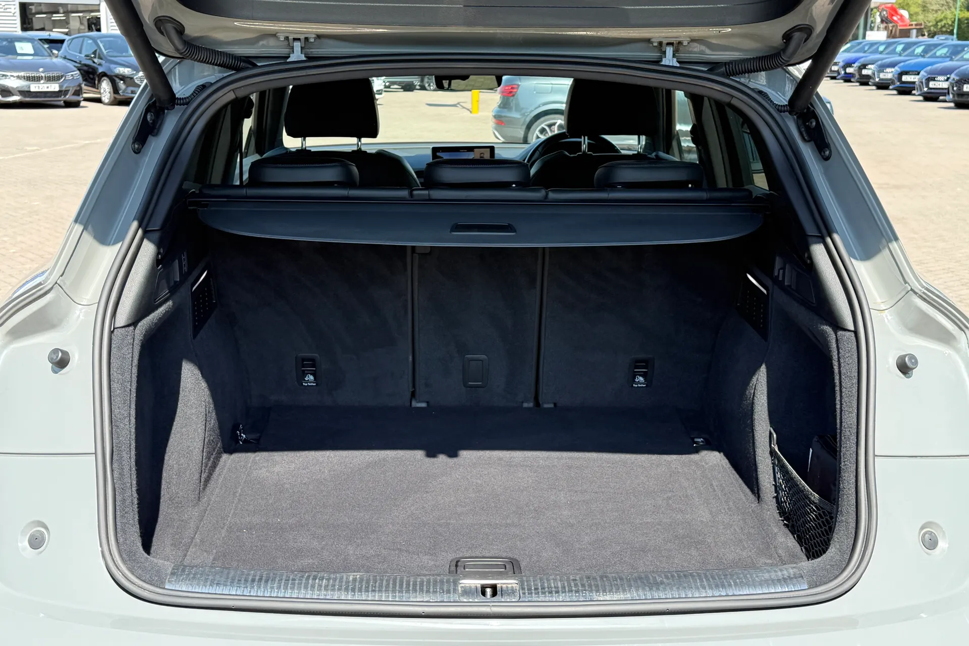 Audi Q5 thumbnail image number 39