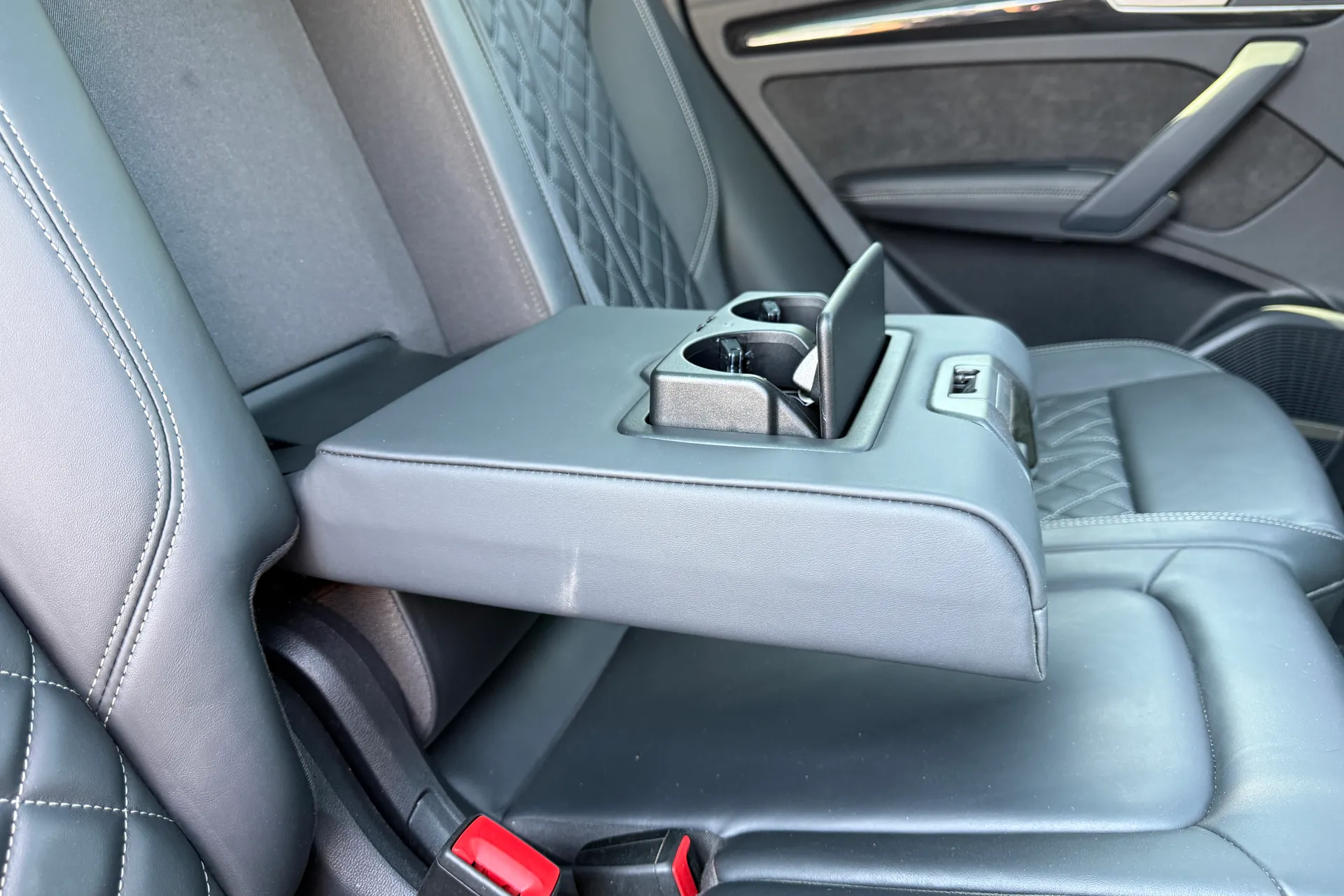 Audi Q5 thumbnail image number 50