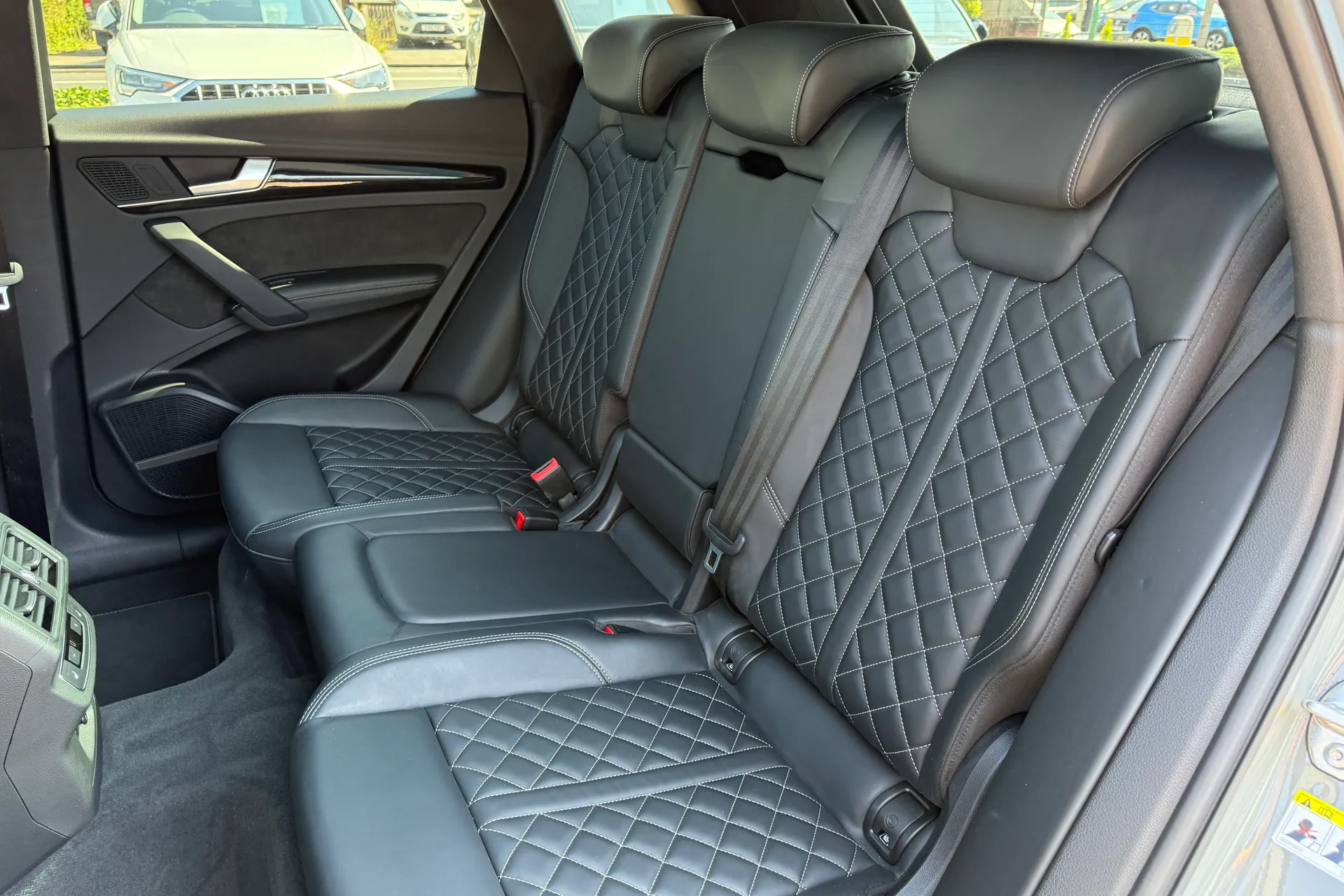 Audi Q5 thumbnail image number 47