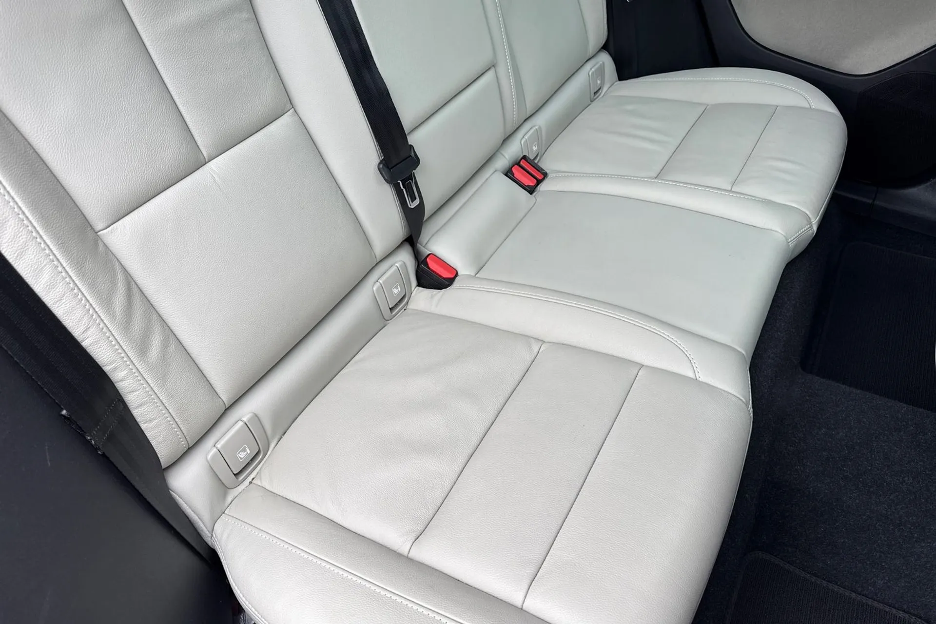 Volvo XC40 thumbnail image number 25
