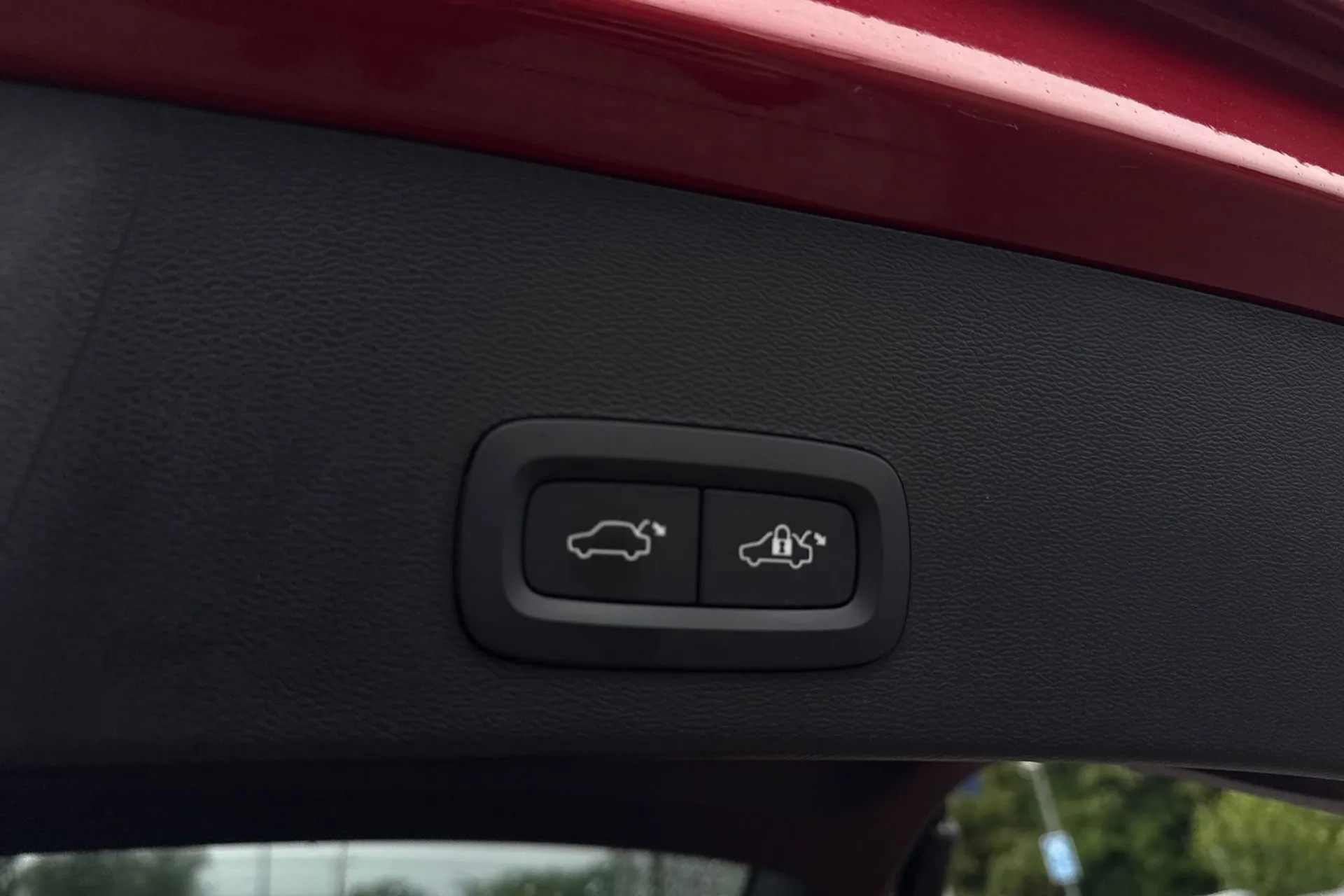 Volvo XC40 thumbnail image number 21