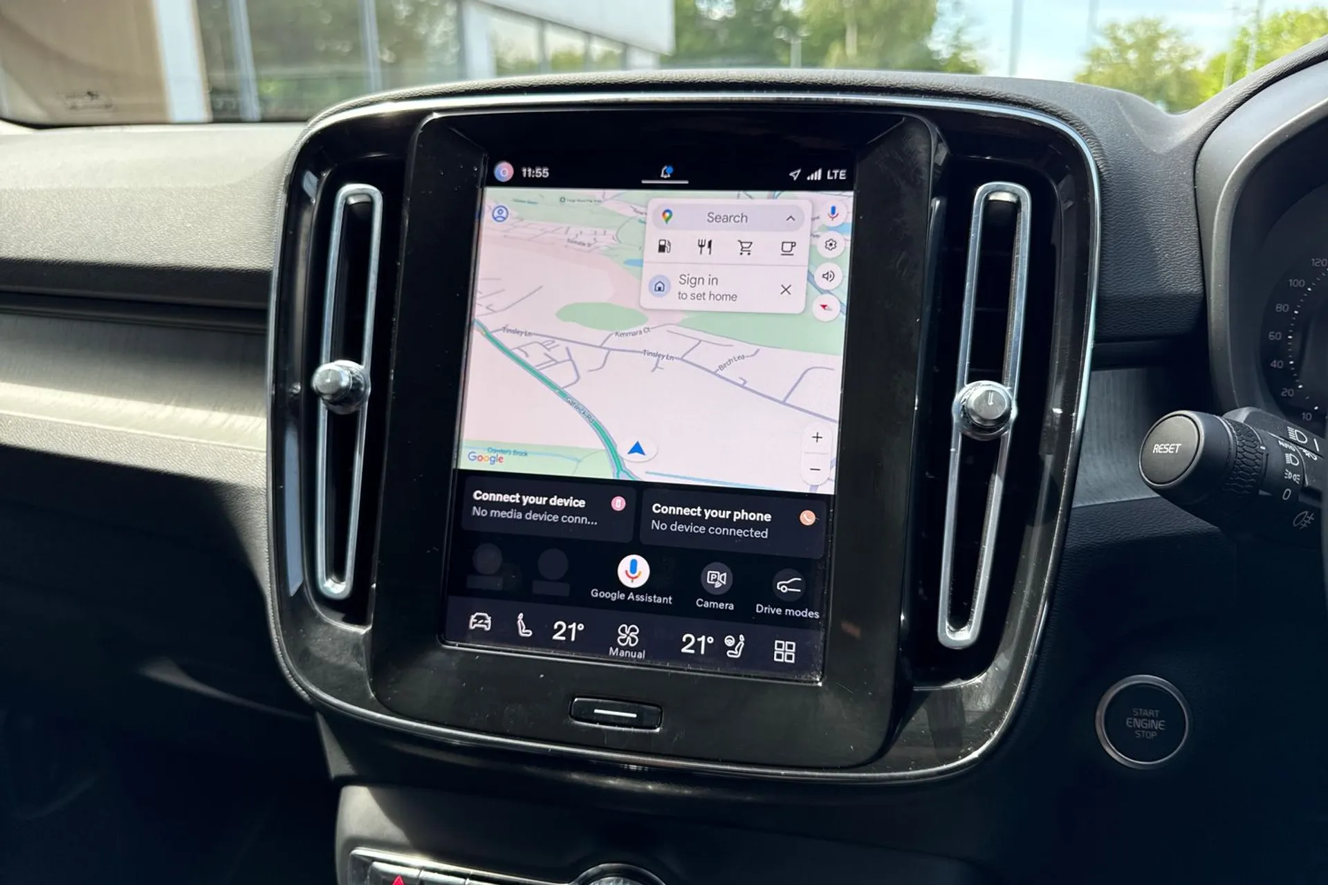 Volvo XC40 thumbnail image number 5