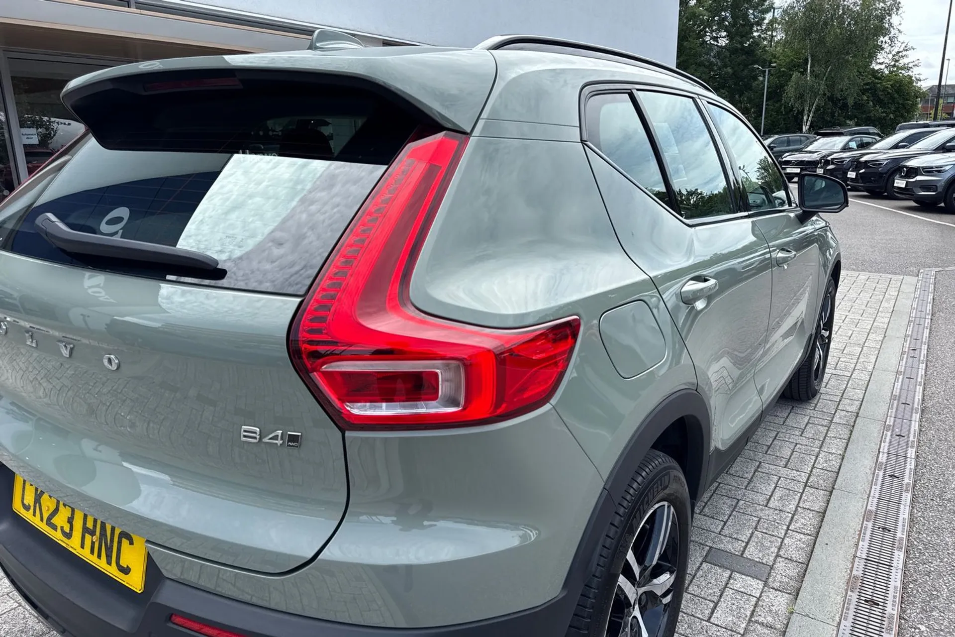 Volvo XC40 thumbnail image number 15