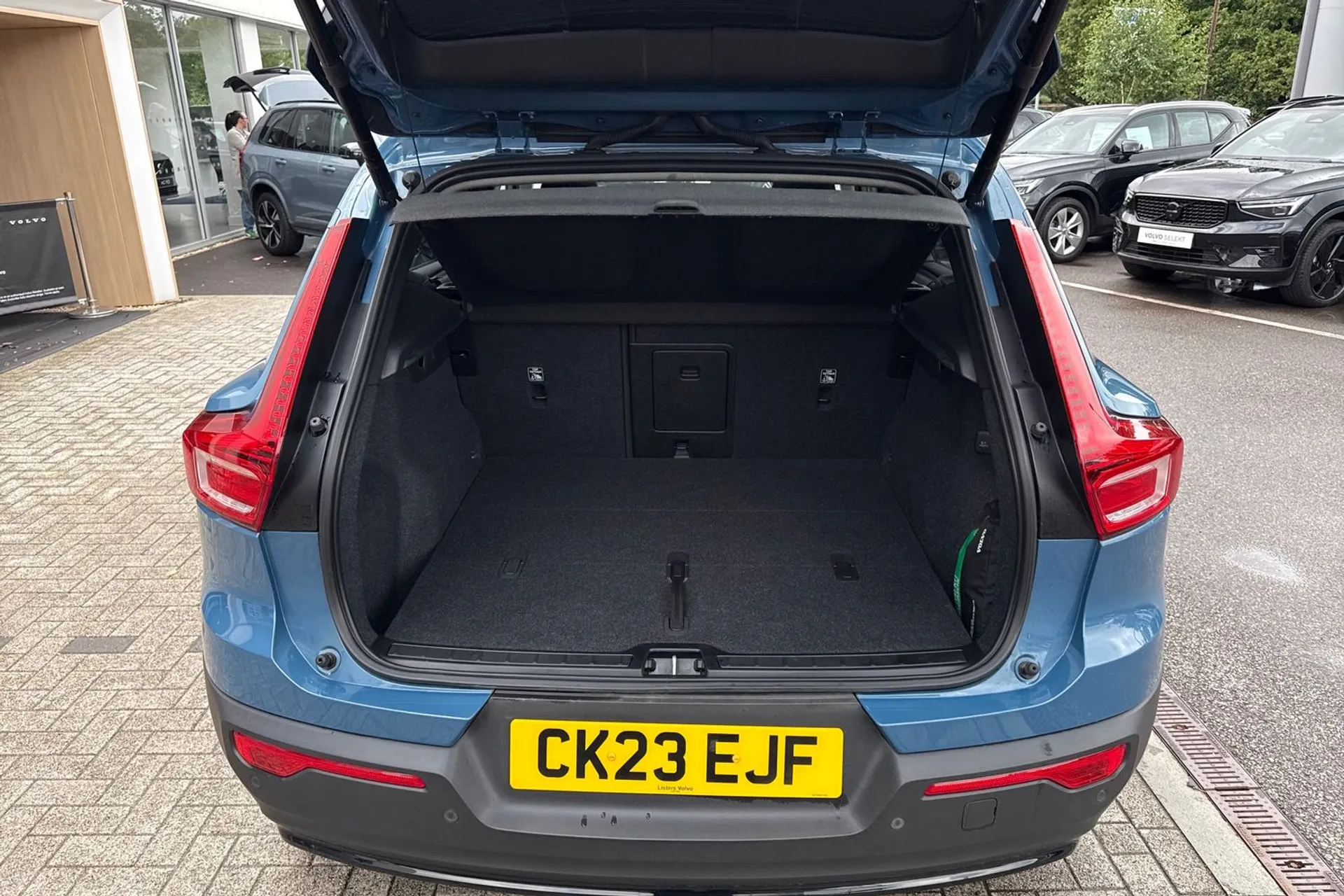 Volvo XC40 thumbnail image number 20