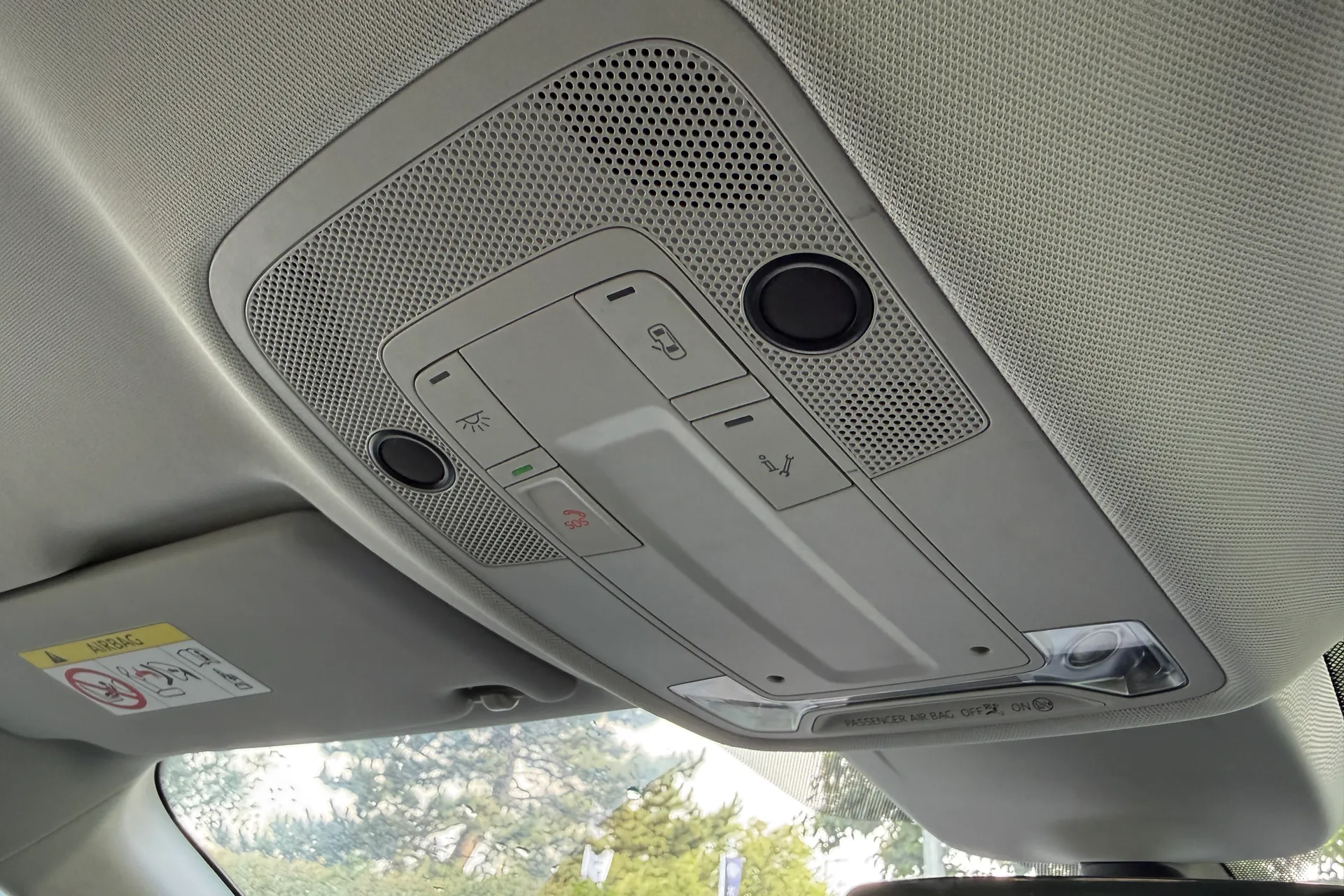 Audi Q3 thumbnail image number 38