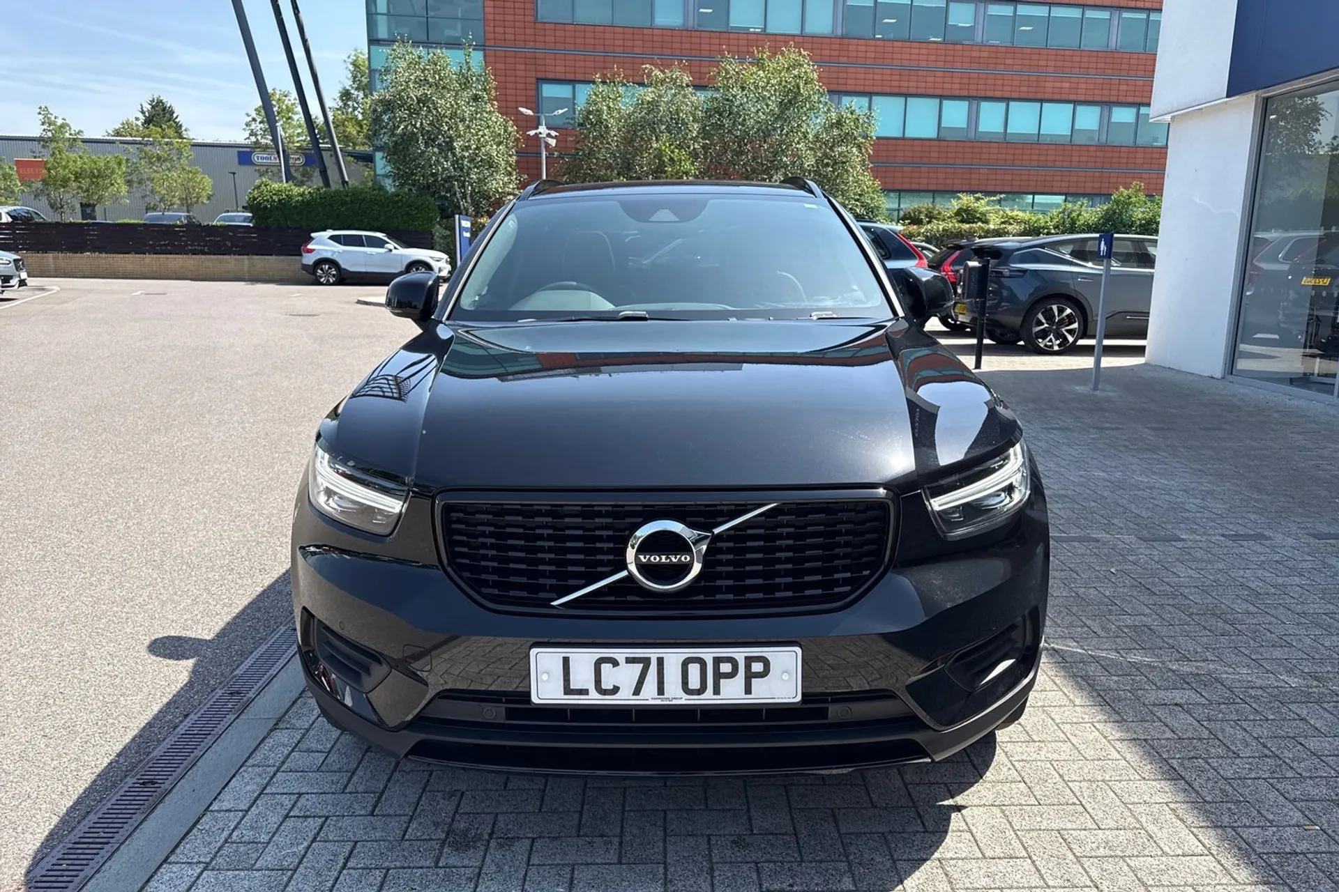 Volvo XC40 thumbnail image number 12
